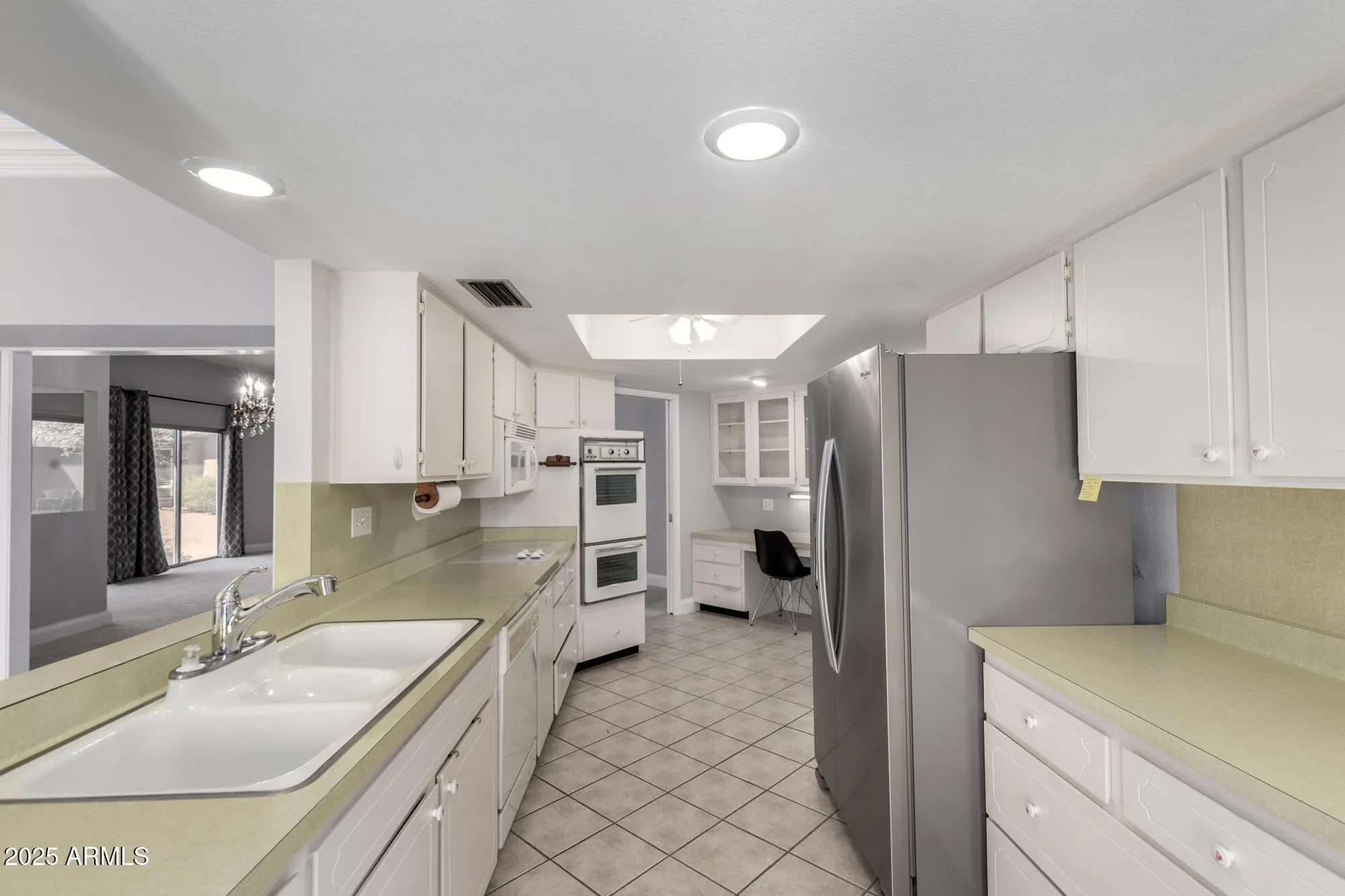 Property Slideshow image 11 of 29 | 13823 n 108th dr, Sun City, AZ, 85351