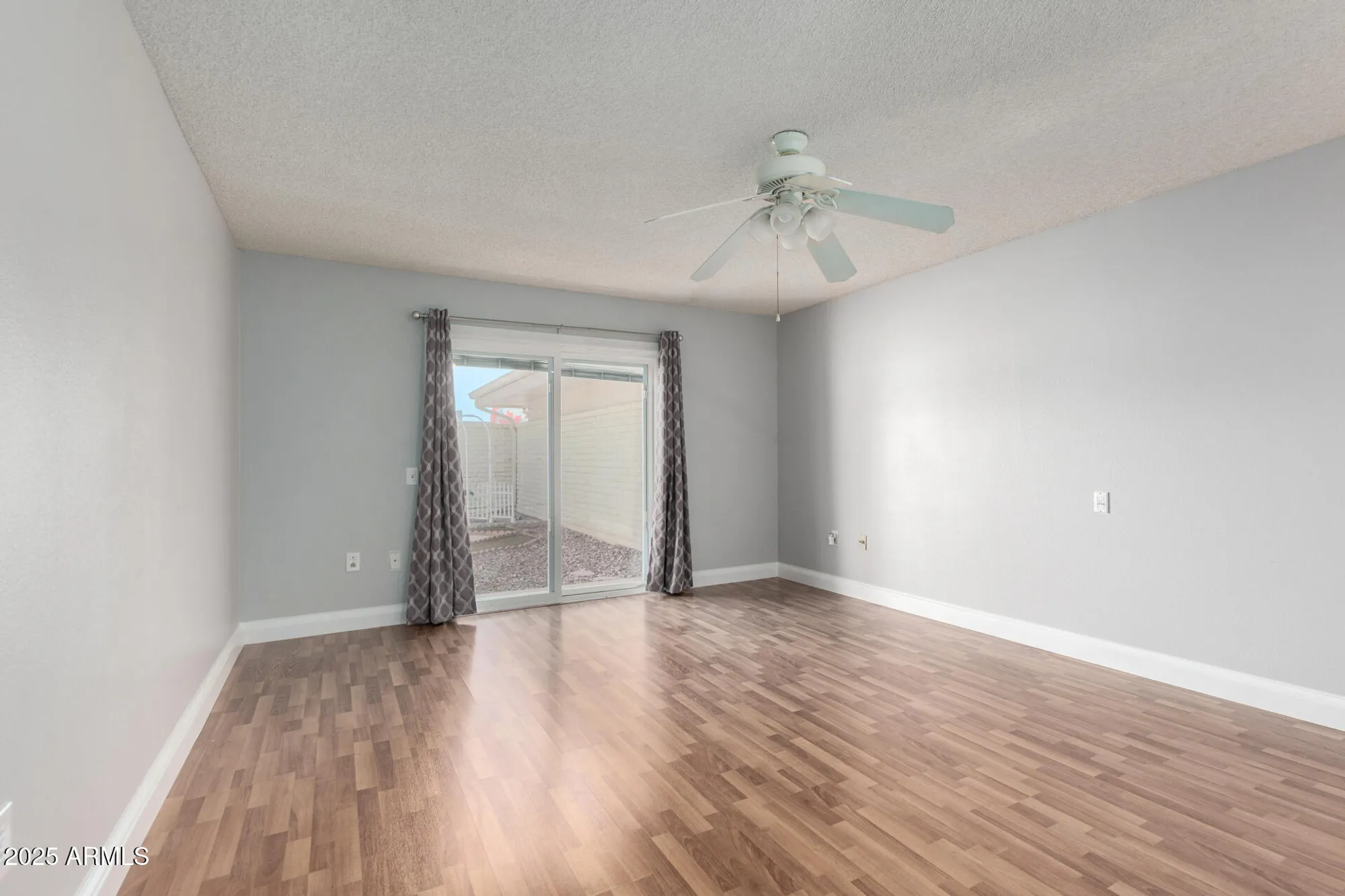 Property Slideshow image 15 of 29 | 13823 n 108th dr, Sun City, AZ, 85351