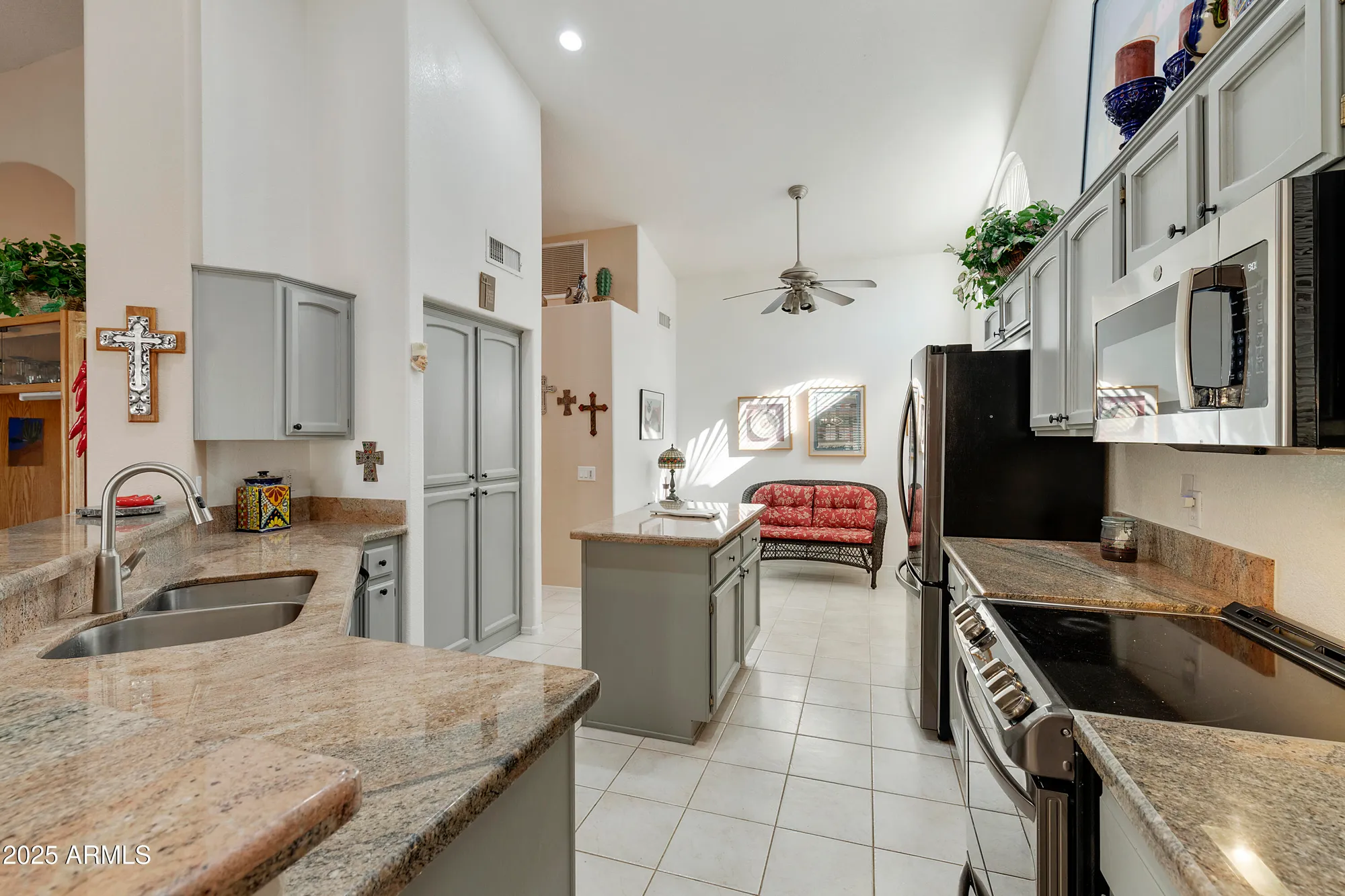 Property Slideshow image 10 of 57 | 9117 e diamond dr, Sun Lakes, AZ, 85248