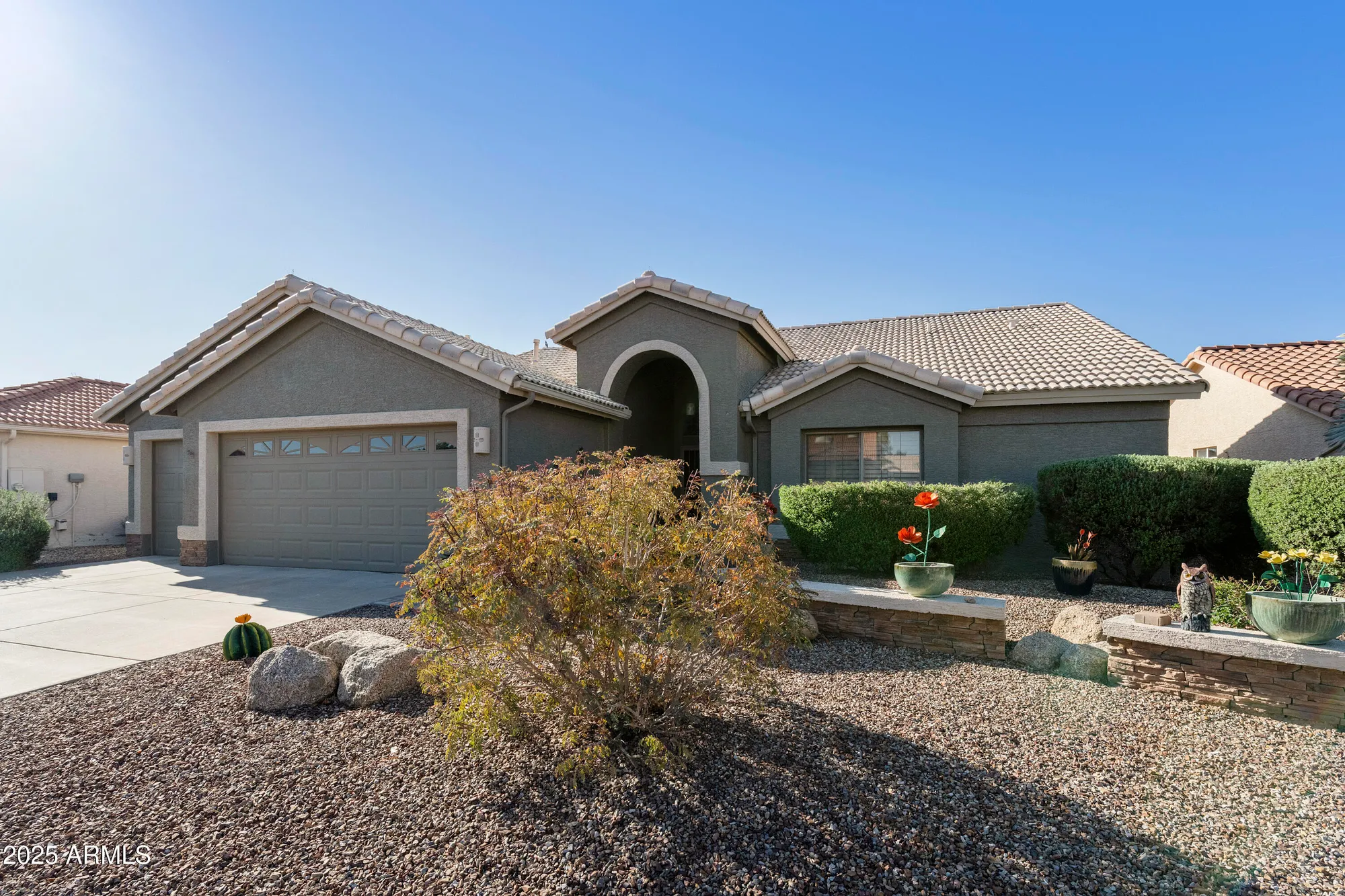 Property Slideshow image 1 of 57 | 9117 e diamond dr, Sun Lakes, AZ, 85248
