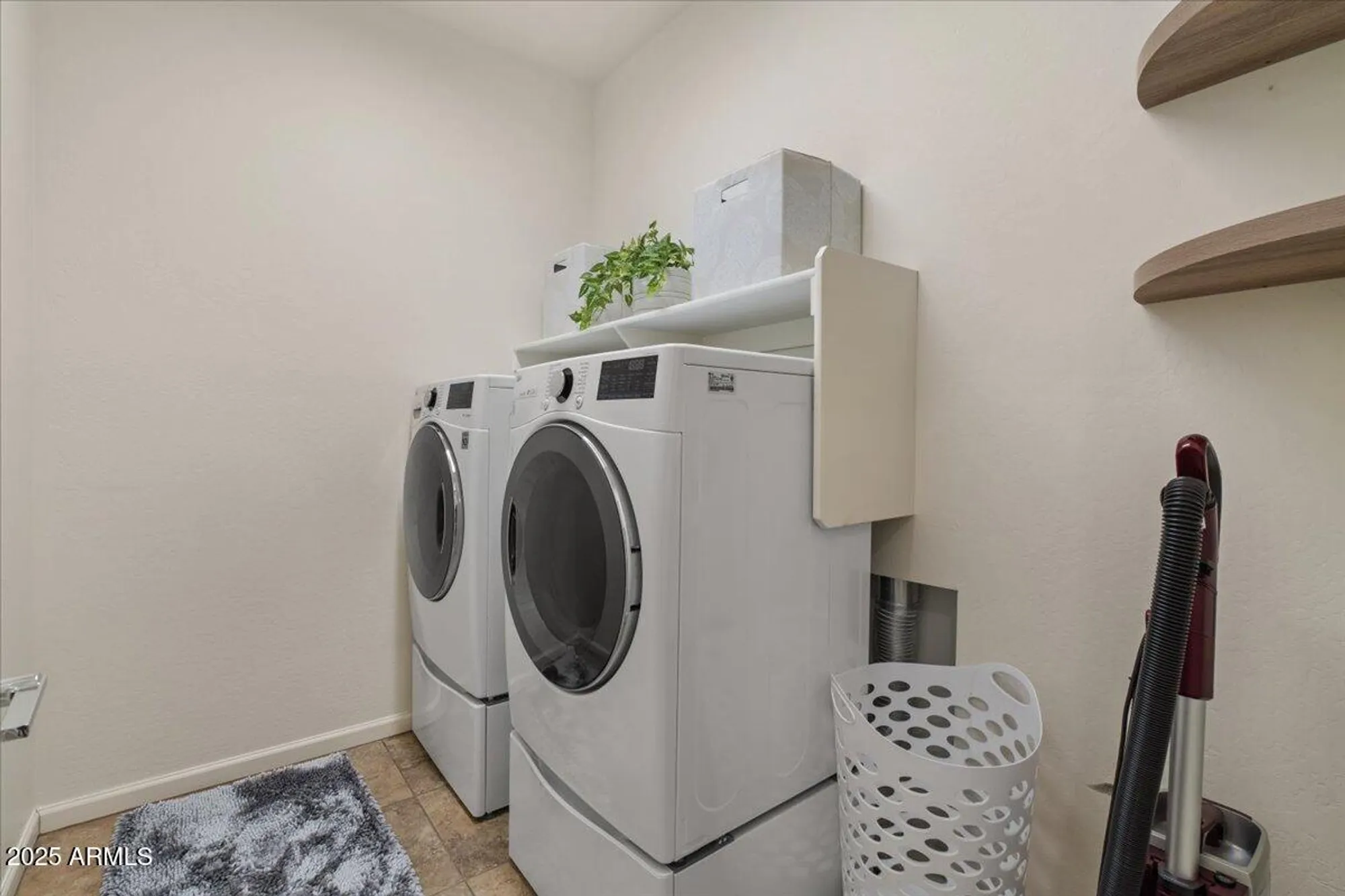 Property Slideshow image 27 of 41 | 5145 n arlington rd, Eloy, AZ, 85131