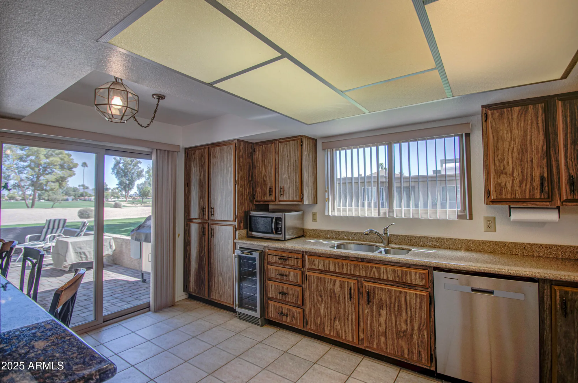Property Slideshow image 15 of 46 | 25273 s berry brook dr, Sun Lakes, AZ, 85248
