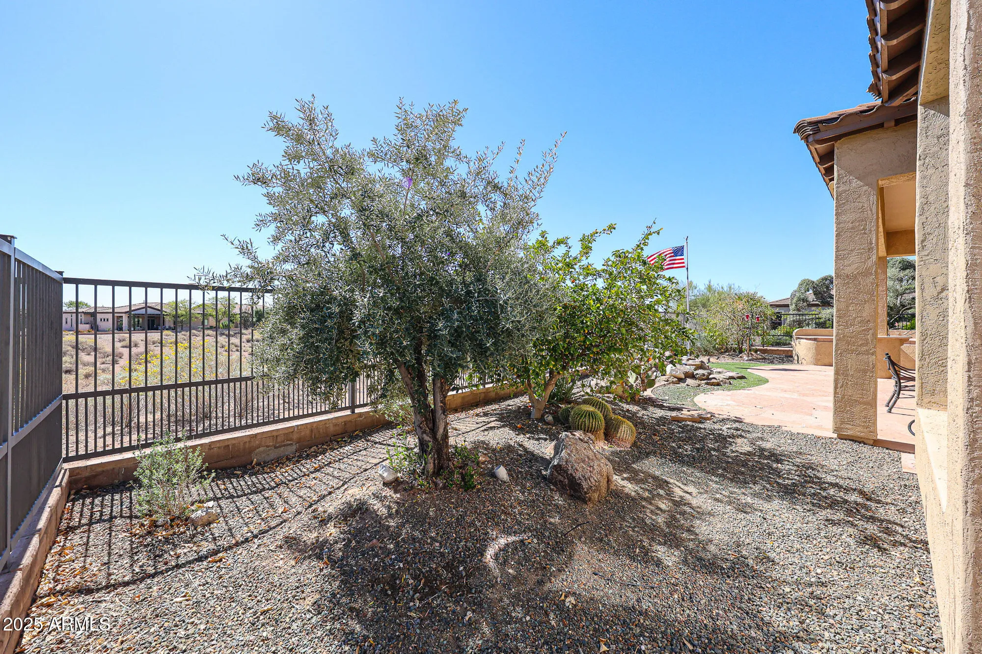 Property Slideshow image 39 of 64 | 12439 w yellow bird ln, Peoria, AZ, 85383