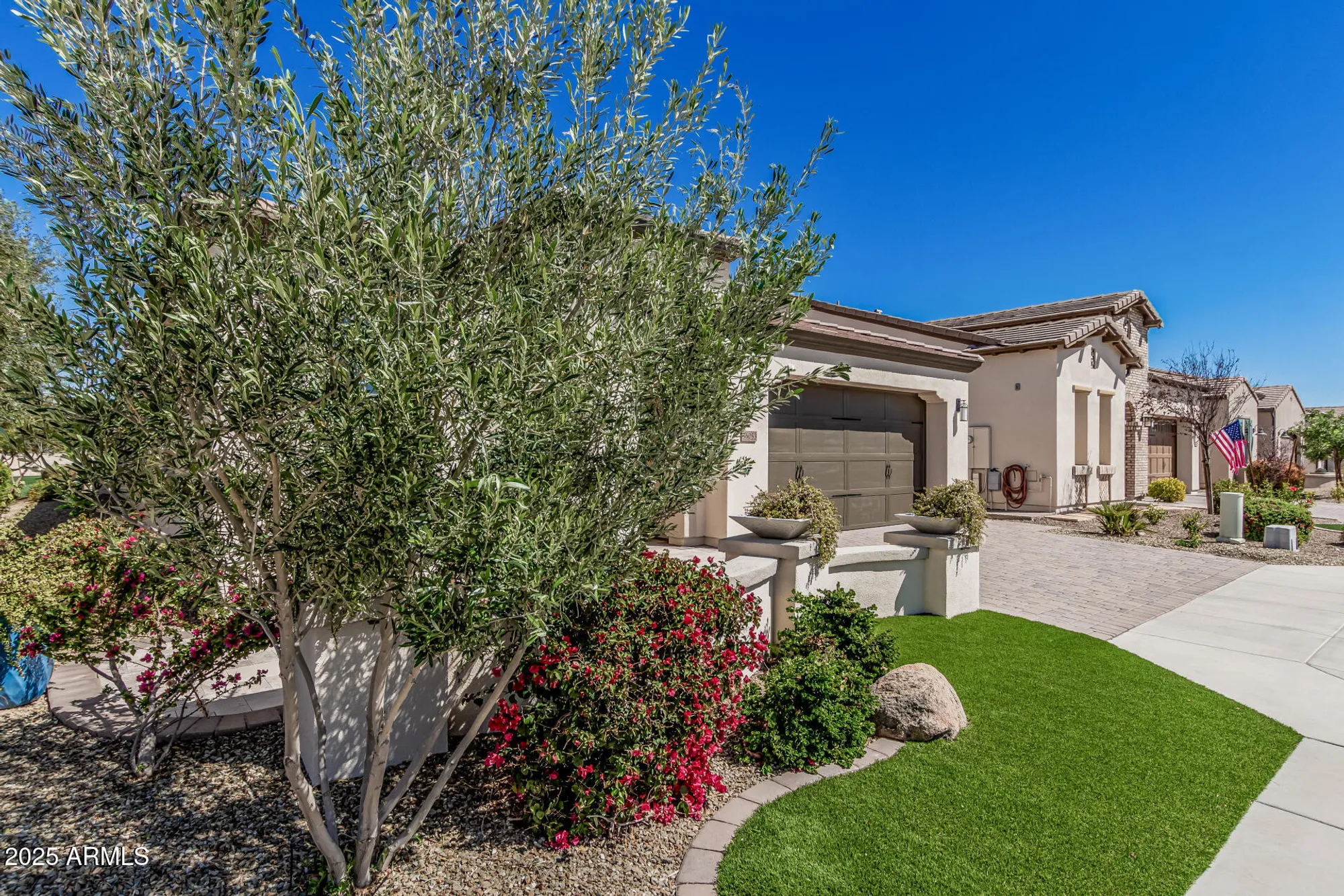 Property Slideshow image 19 of 75 | 36053 n stoneware dr, Queen Creek, AZ, 85140