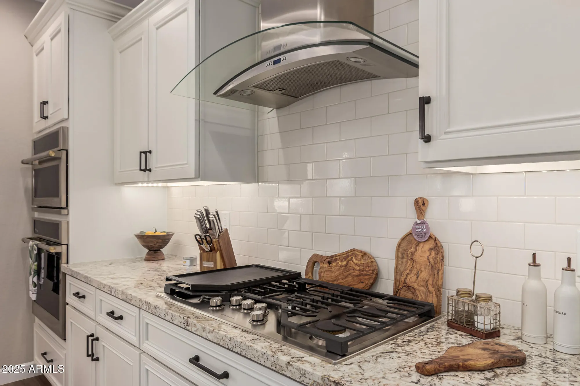 Property Slideshow image 34 of 75 | 36053 n stoneware dr, Queen Creek, AZ, 85140