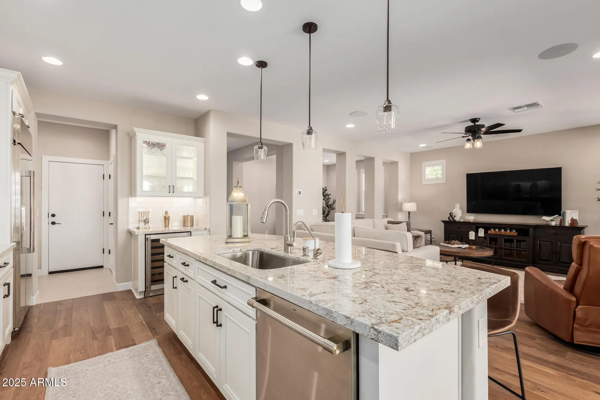 Property Slideshow image 32 of 75 | 36053 n stoneware dr, Queen Creek, AZ, 85140