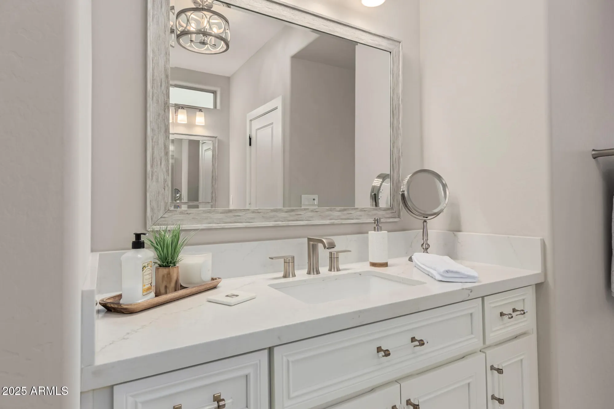 Property Slideshow image 40 of 75 | 36053 n stoneware dr, Queen Creek, AZ, 85140