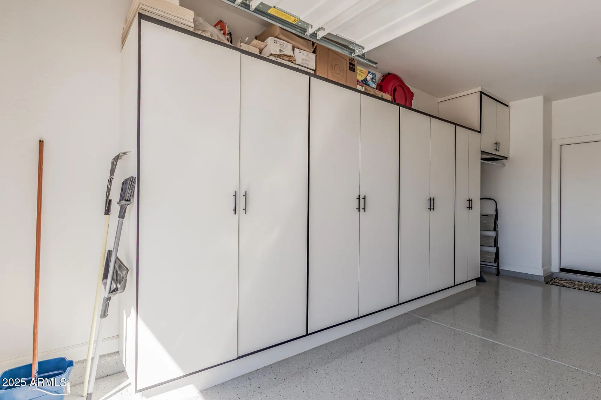 Property Slideshow image 46 of 75 | 36053 n stoneware dr, Queen Creek, AZ, 85140