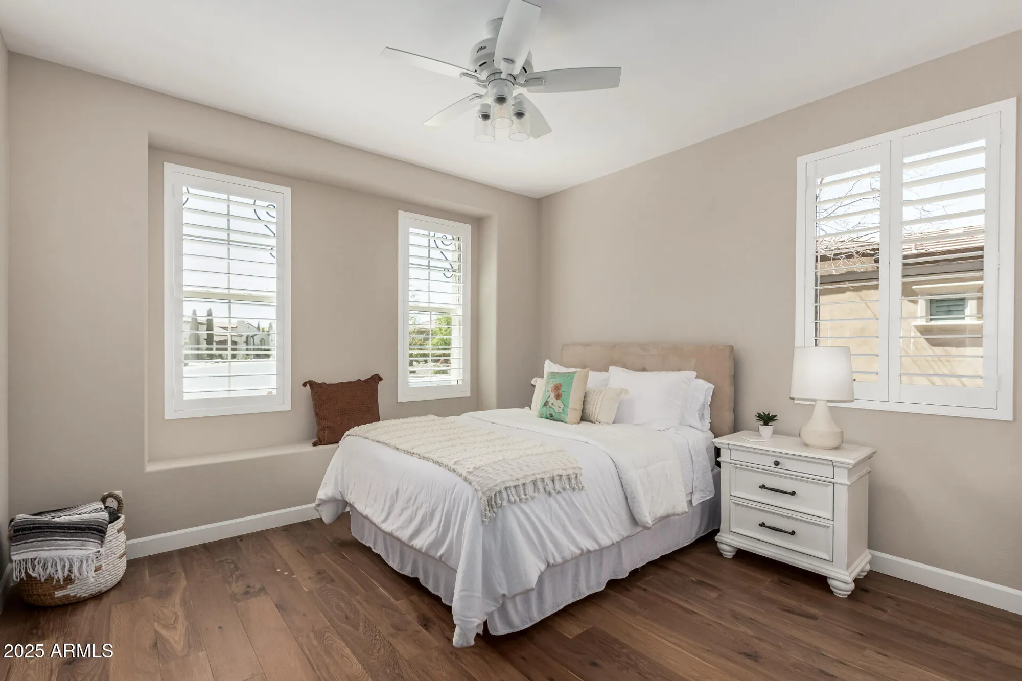 Property Slideshow image 42 of 75 | 36053 n stoneware dr, Queen Creek, AZ, 85140