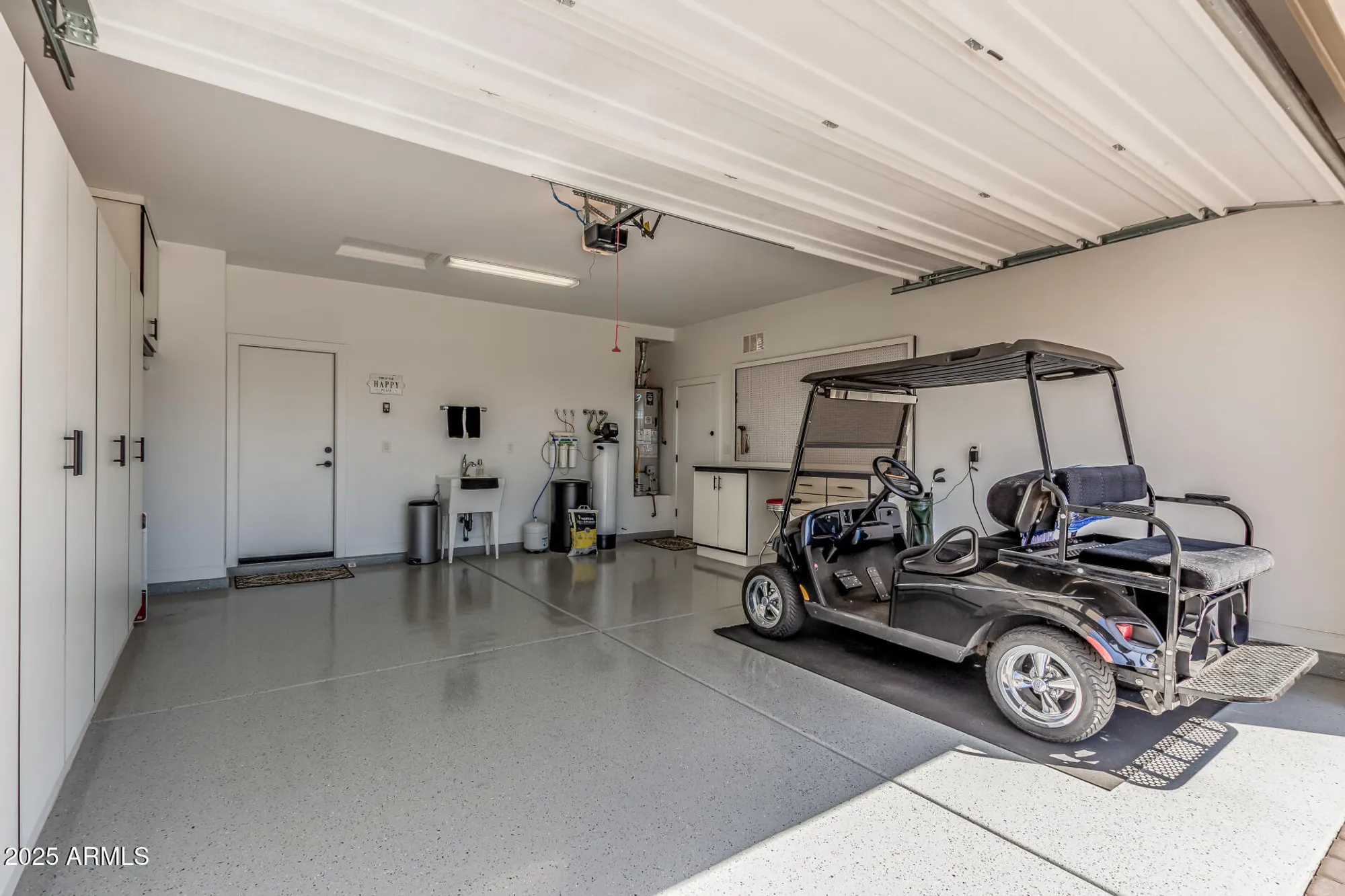 Property Slideshow image 48 of 75 | 36053 n stoneware dr, Queen Creek, AZ, 85140