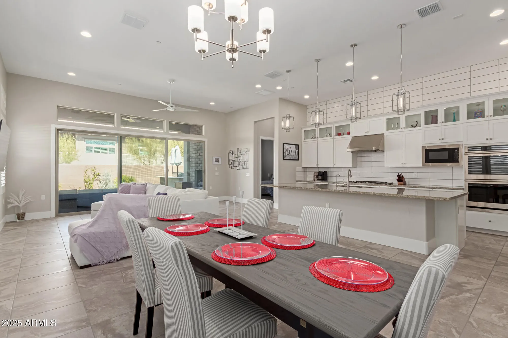 Property Slideshow image 4 of 39 | 7214 e calle primera vis, Scottsdale, AZ, 85266