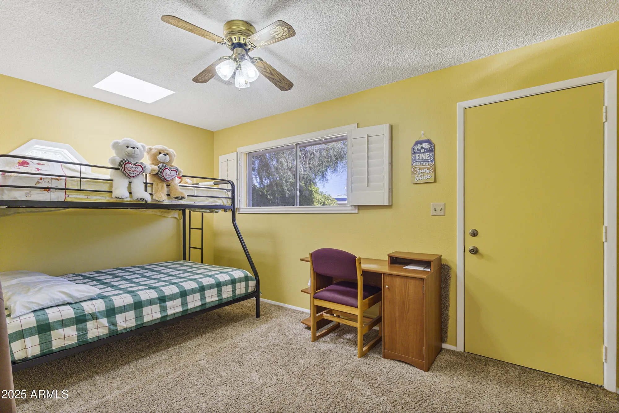 Property Slideshow image 9 of 34 | 5142 e edgewood cir, Mesa, AZ, 85206