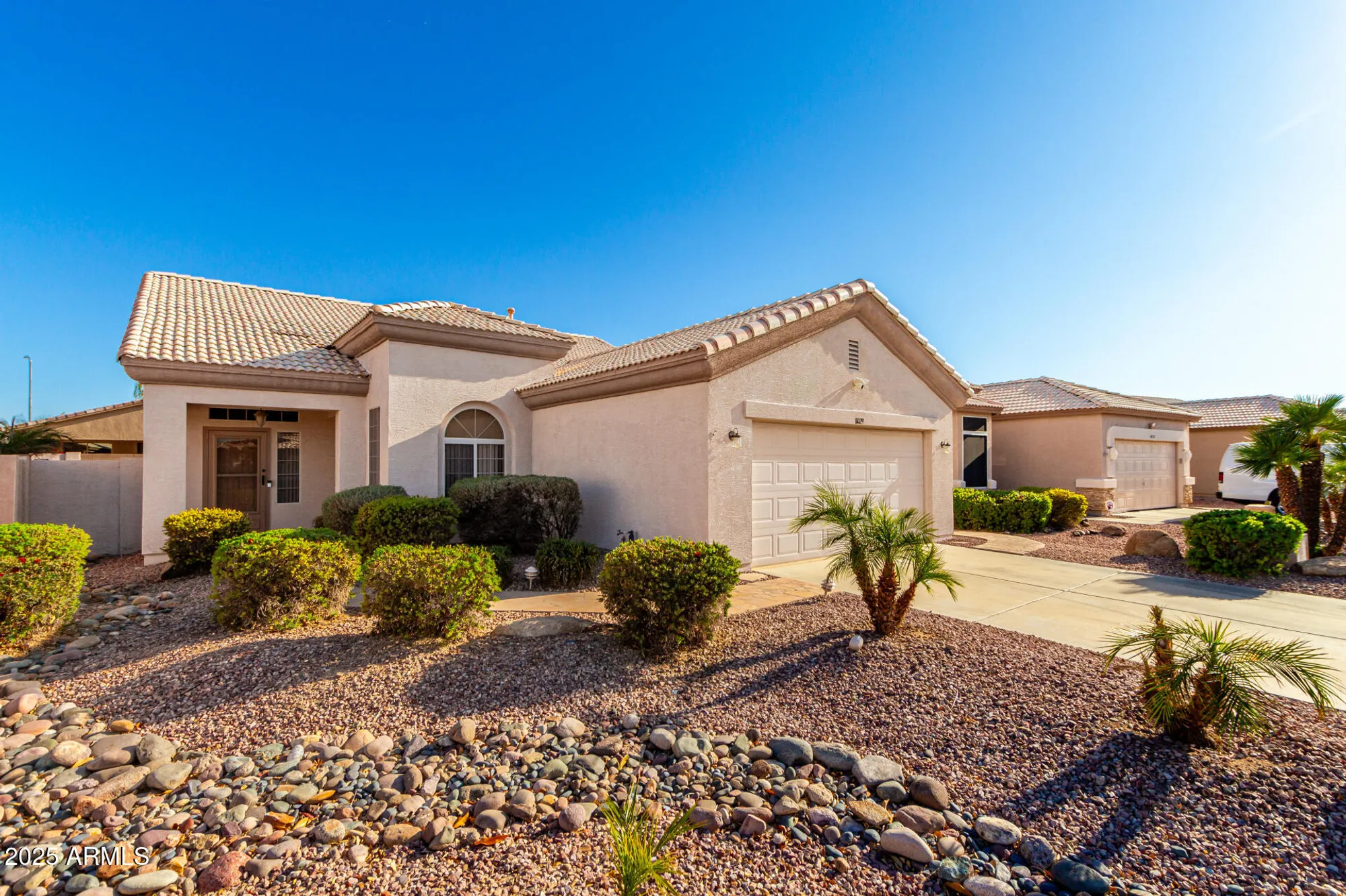 Property Slideshow image 4 of 36 | 11029 w oraibi dr, Peoria, AZ, 85373