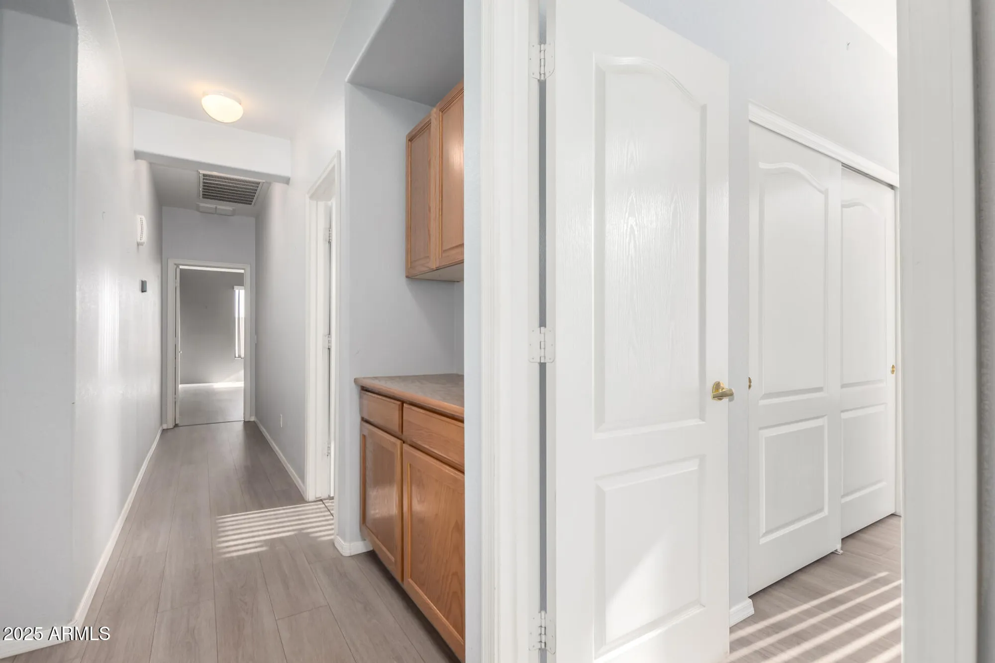 Property Slideshow image 27 of 36 | 11029 w oraibi dr, Peoria, AZ, 85373