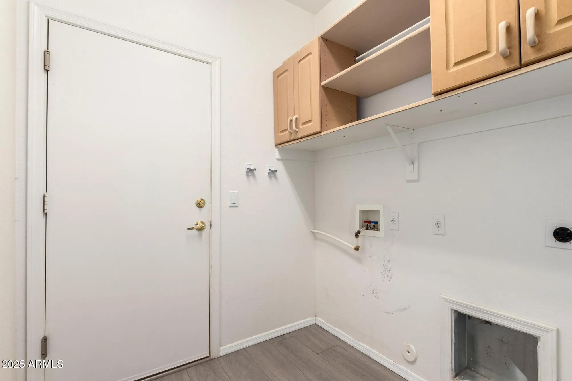 Property Slideshow image 28 of 36 | 11029 w oraibi dr, Peoria, AZ, 85373