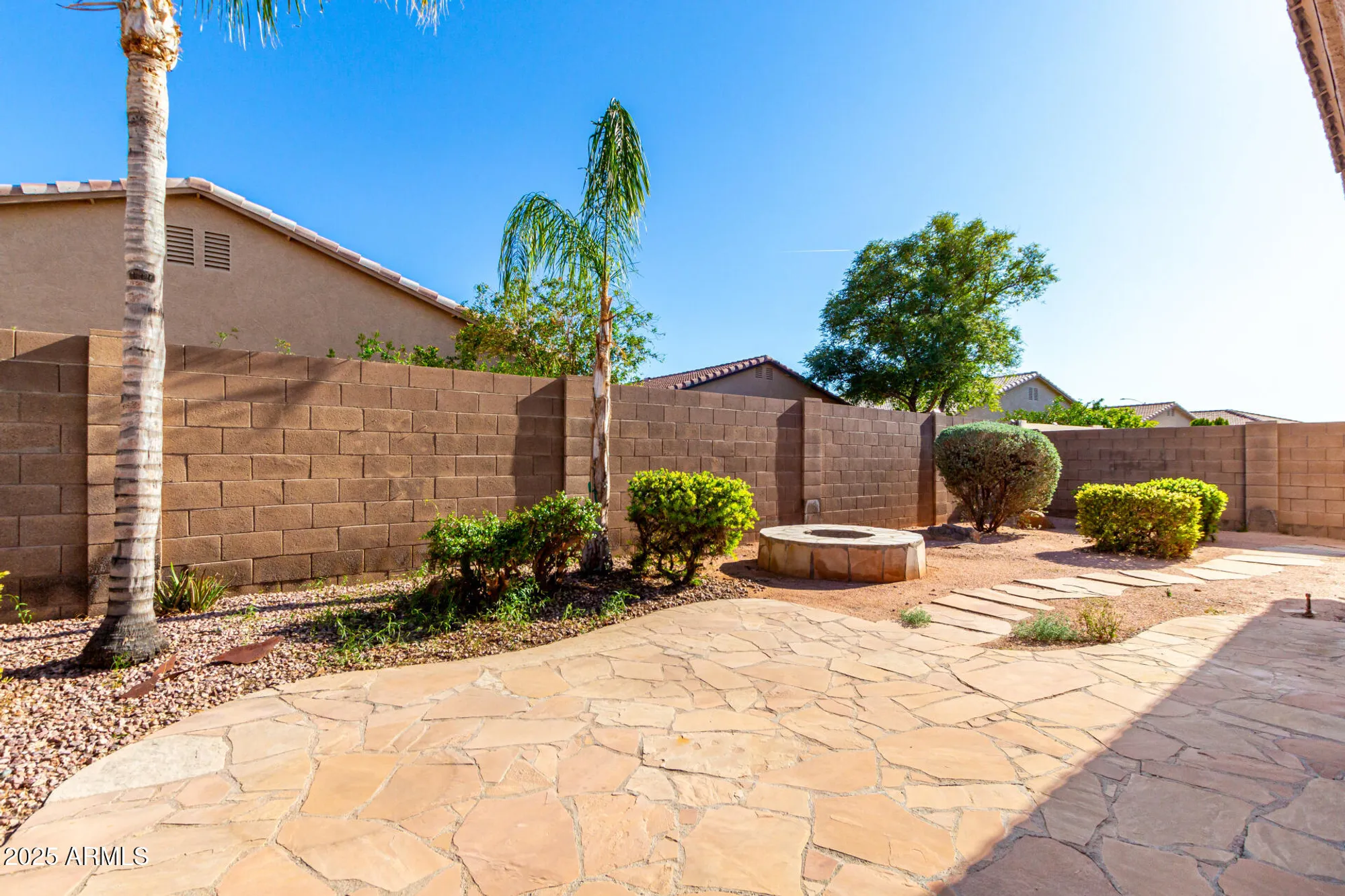 Property Slideshow image 31 of 36 | 11029 w oraibi dr, Peoria, AZ, 85373