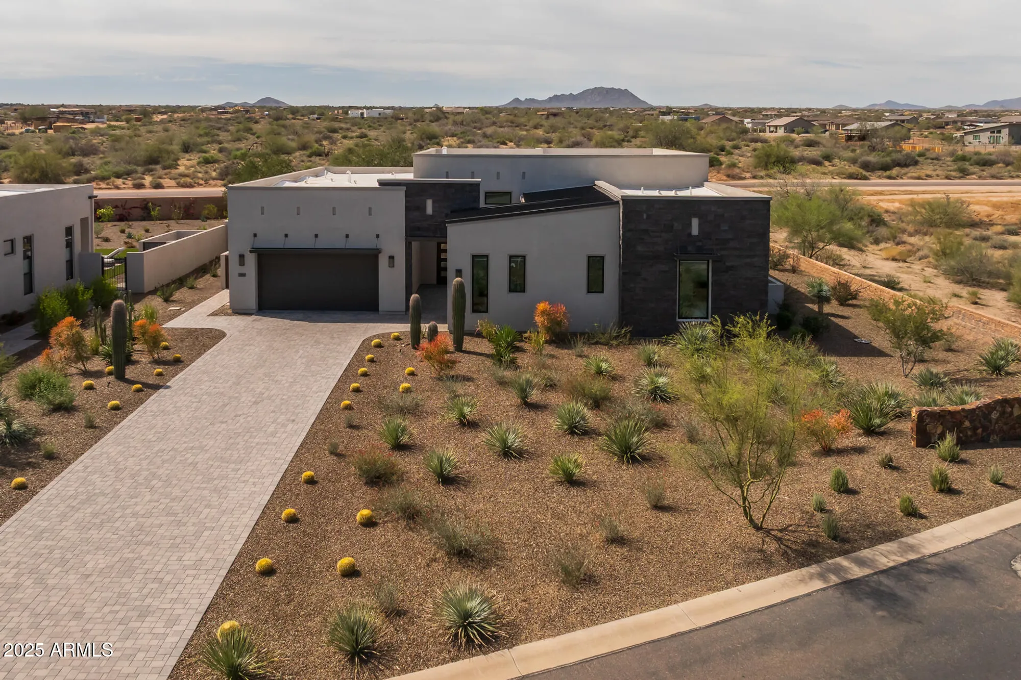 Property Slideshow image 5 of 89 | 28814 n summit springs rd, Rio Verde, AZ, 85263