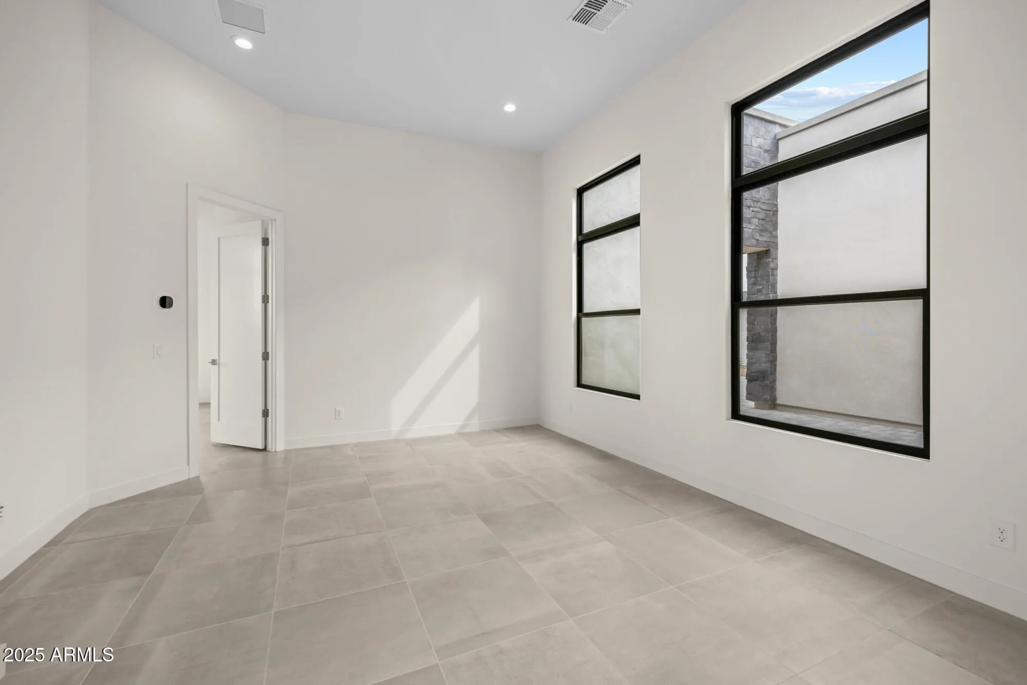 Property Slideshow image 33 of 89 | 28814 n summit springs rd, Rio Verde, AZ, 85263