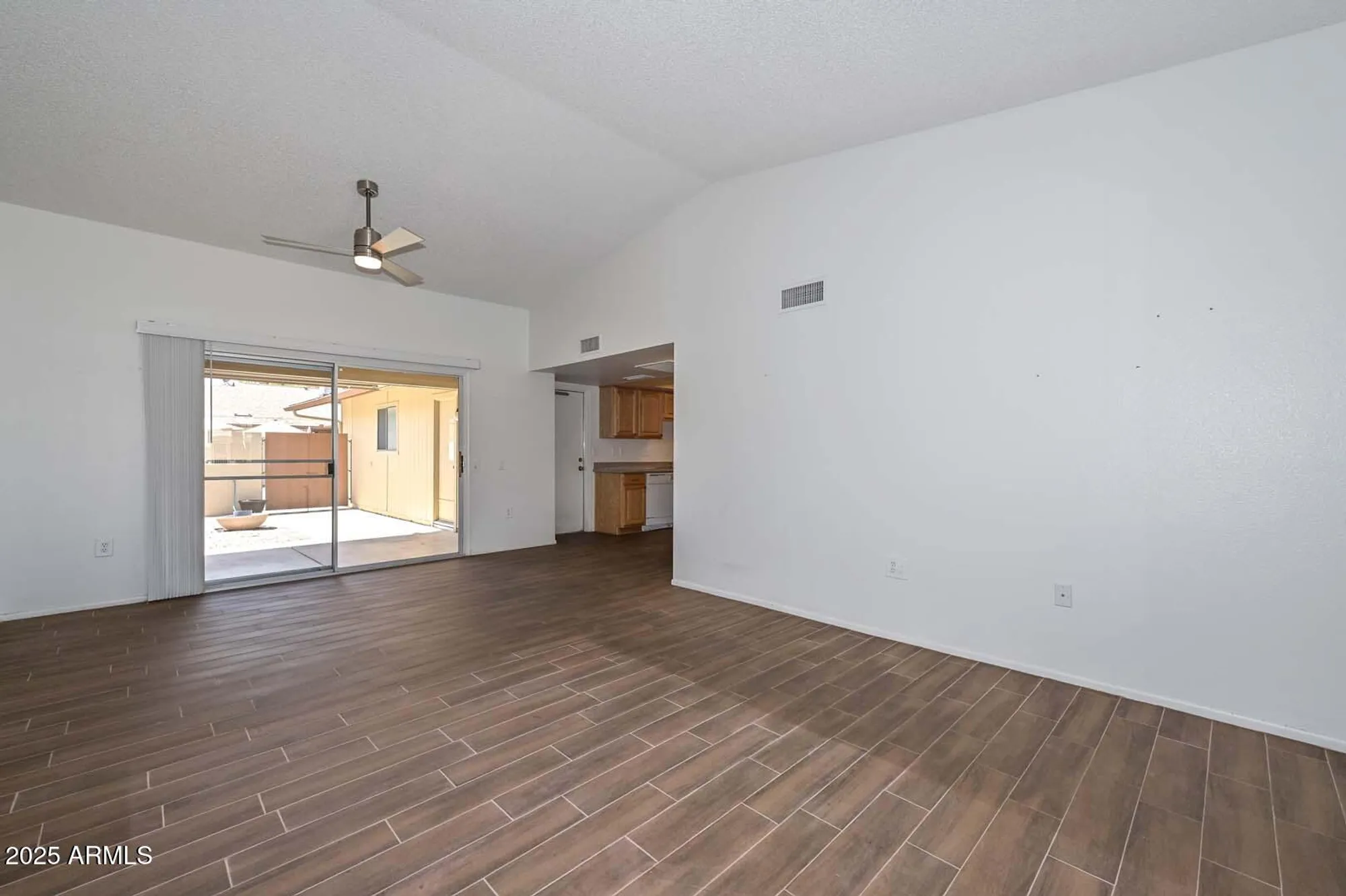 Property Slideshow image 13 of 33 | 18610 n mica dr, Sun City West, AZ, 85375