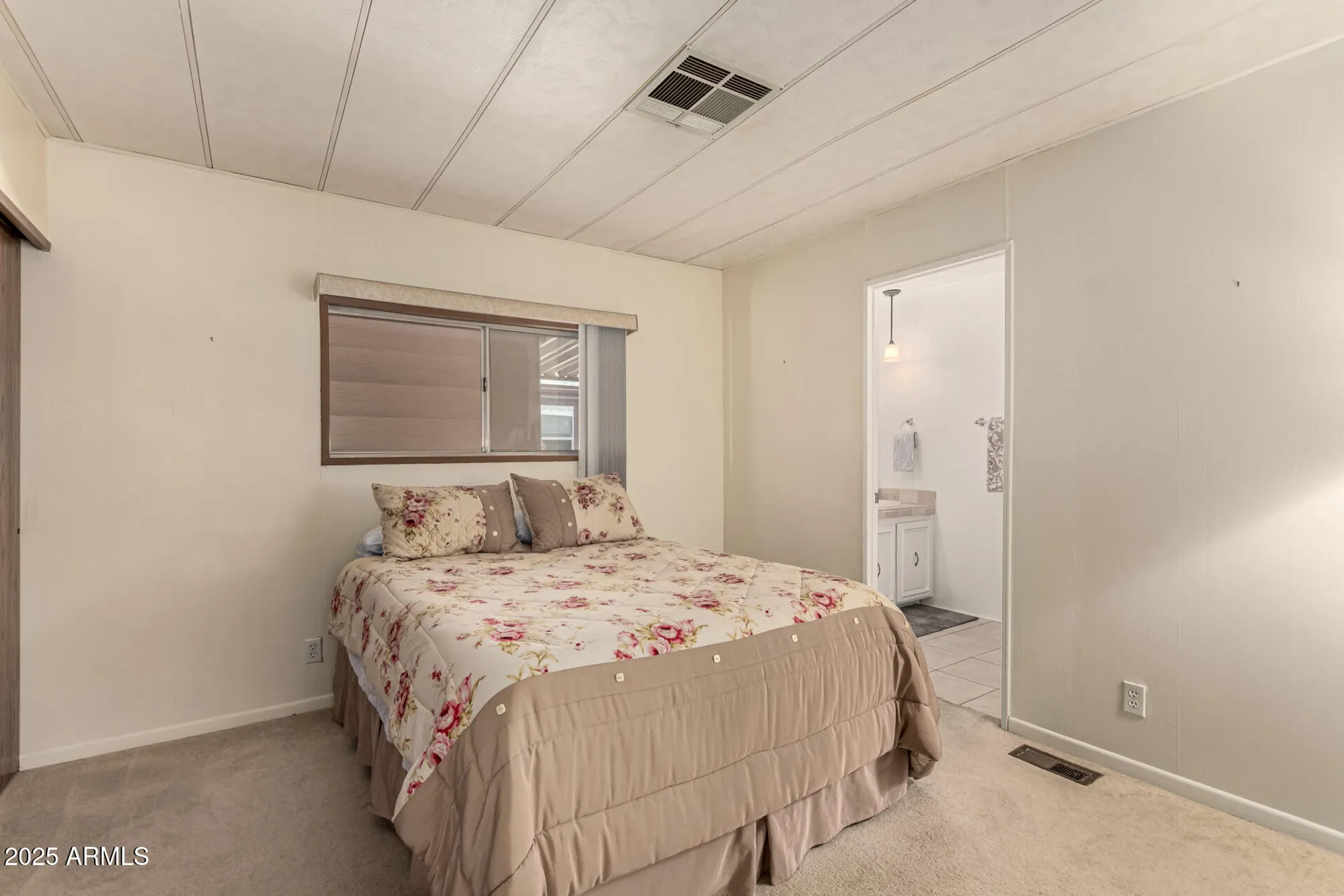 Property Slideshow image 17 of 36 | 5221 e mills ct, Mesa, AZ, 85215