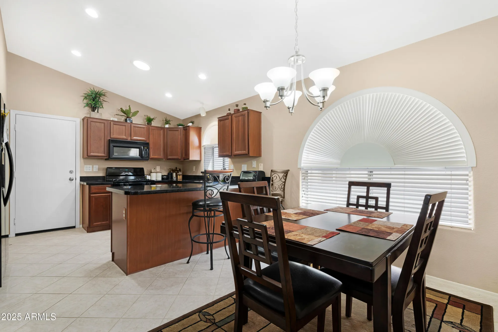Property Slideshow image 12 of 35 | 18163 w addie ln, Surprise, AZ, 85374