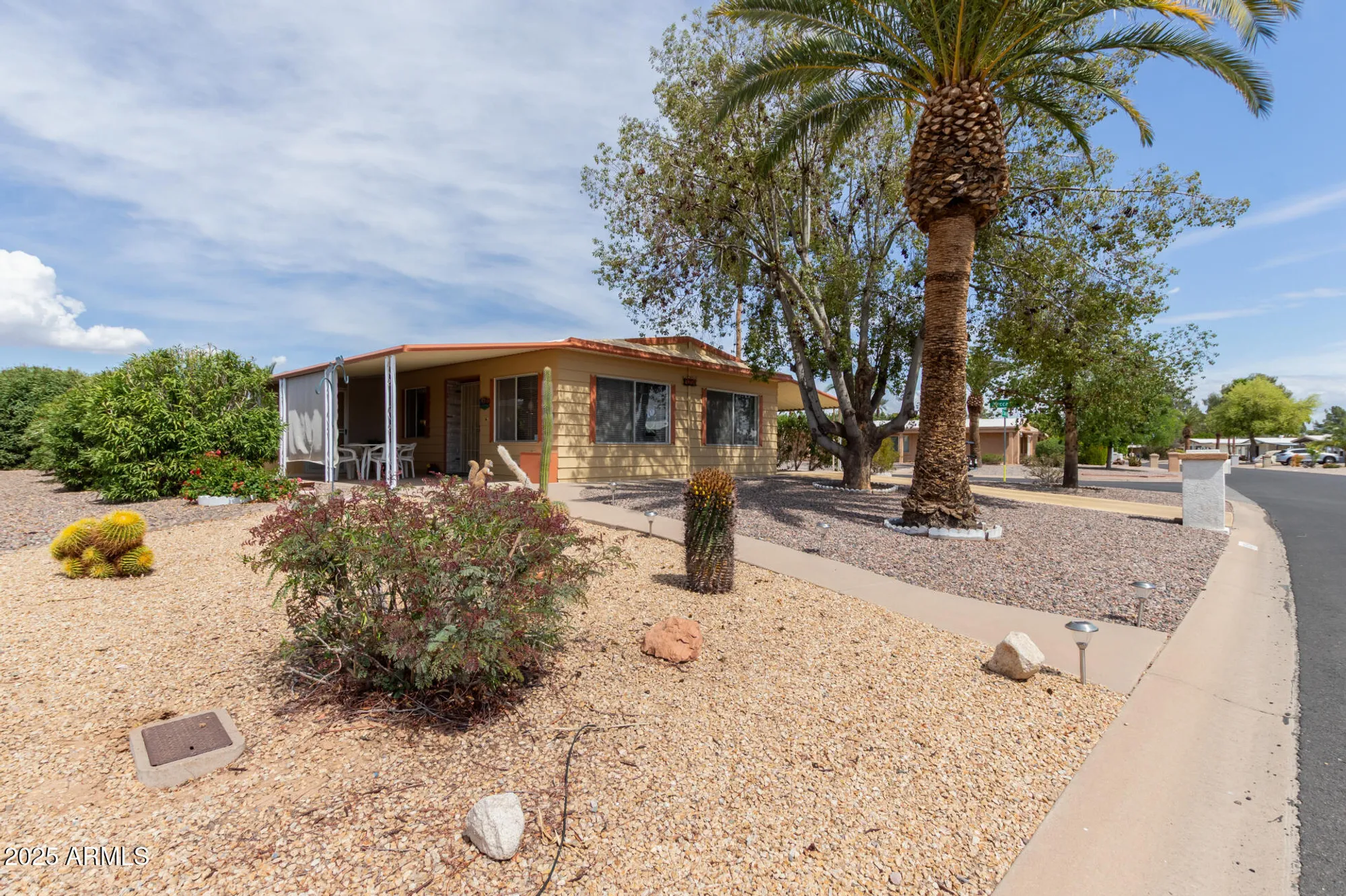 Property Slideshow image 32 of 59 | 9254 e cactus ln, Sun Lakes, AZ, 85248