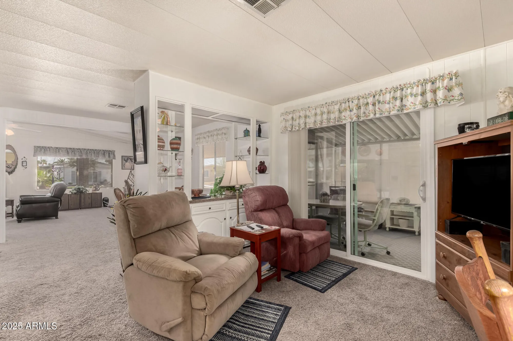 Property Slideshow image 7 of 59 | 9254 e cactus ln, Sun Lakes, AZ, 85248