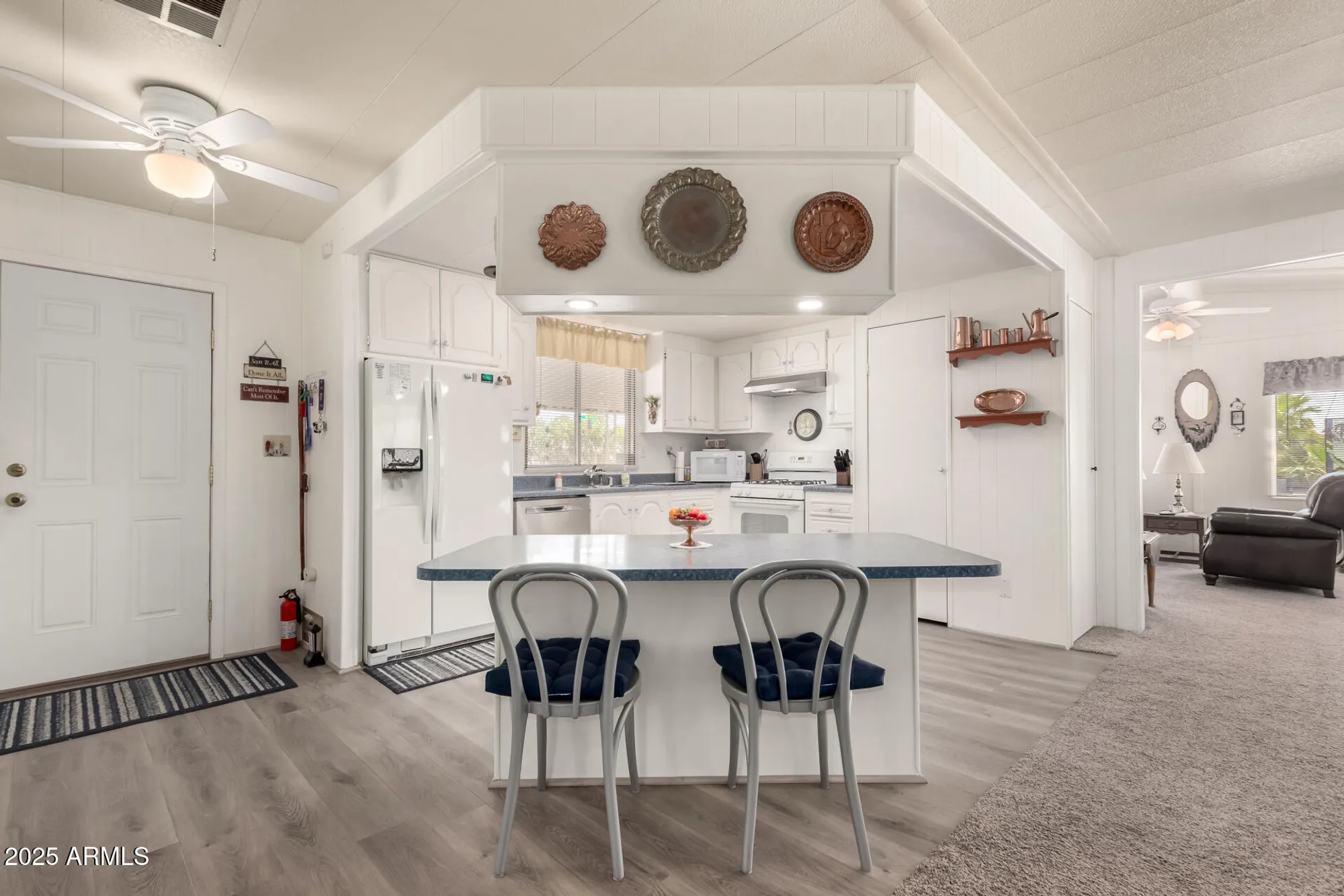 Property Slideshow image 10 of 59 | 9254 e cactus ln, Sun Lakes, AZ, 85248