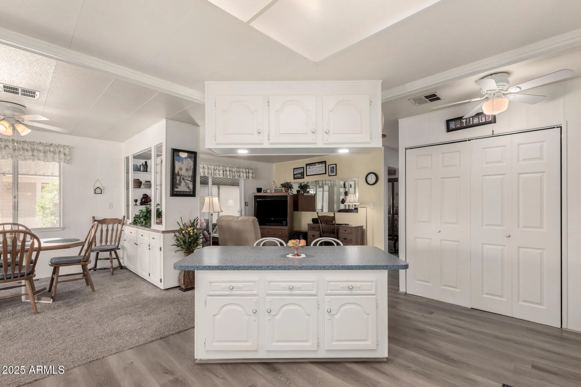 Property Slideshow image 12 of 59 | 9254 e cactus ln, Sun Lakes, AZ, 85248