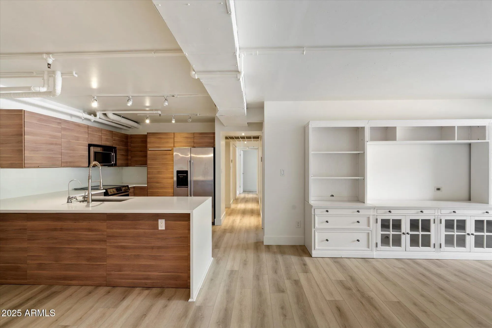 Property Slideshow image 2 of 29 | 7840 e camelback rd unit 111, Scottsdale, AZ, 85251