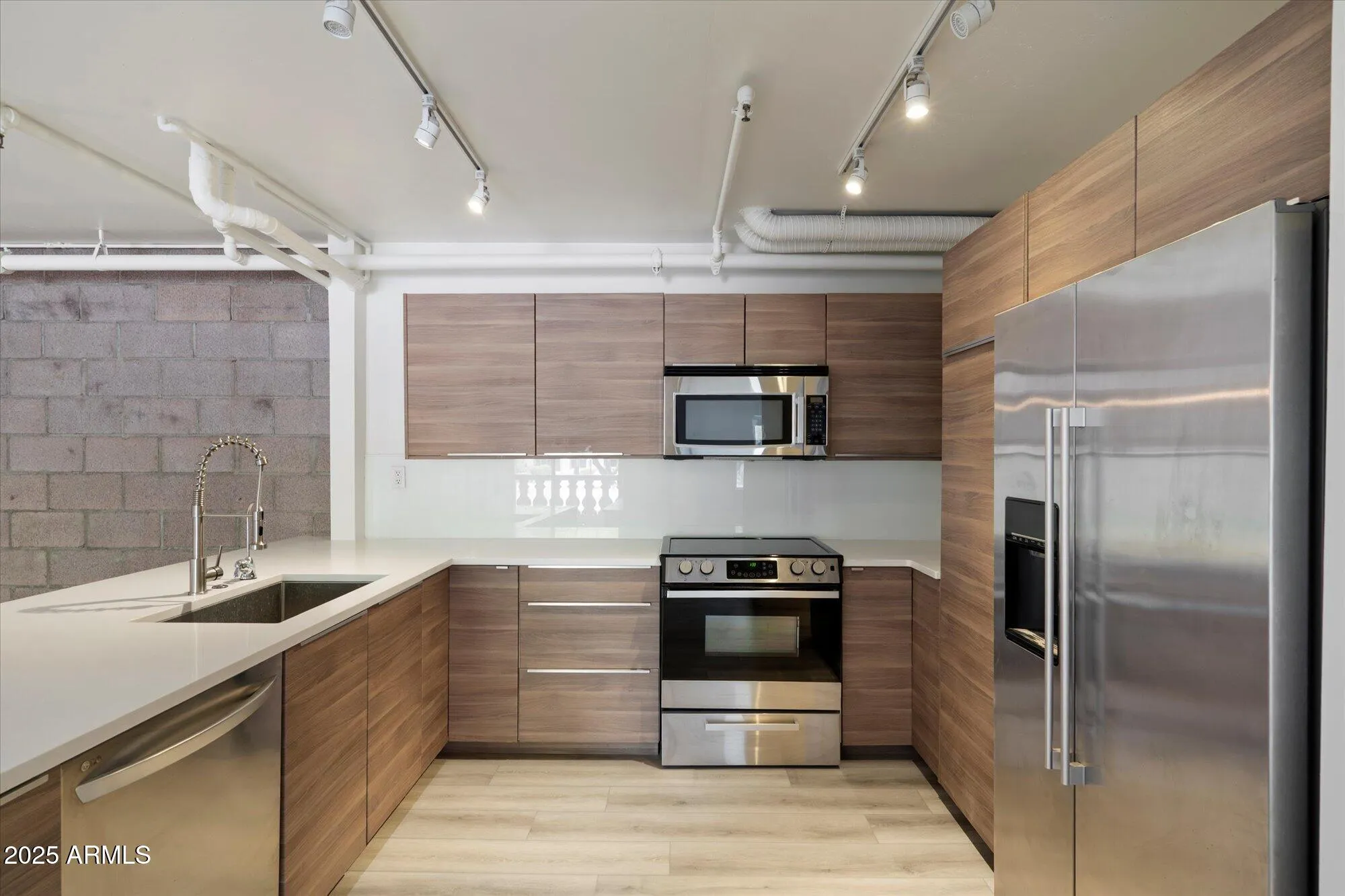 Property Slideshow image 9 of 29 | 7840 e camelback rd unit 111, Scottsdale, AZ, 85251