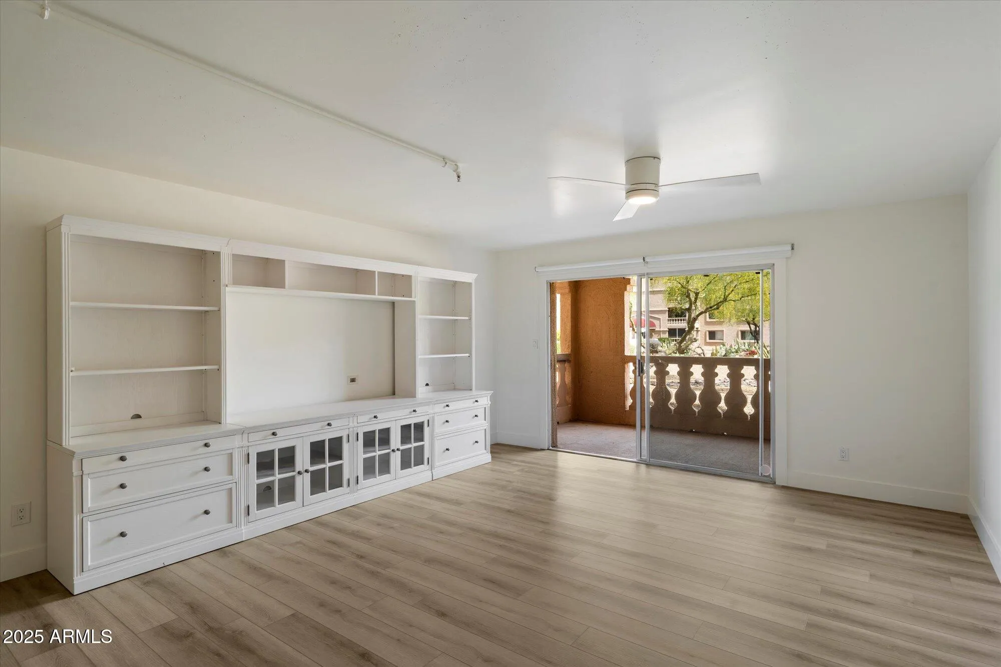 Property Slideshow image 5 of 29 | 7840 e camelback rd unit 111, Scottsdale, AZ, 85251