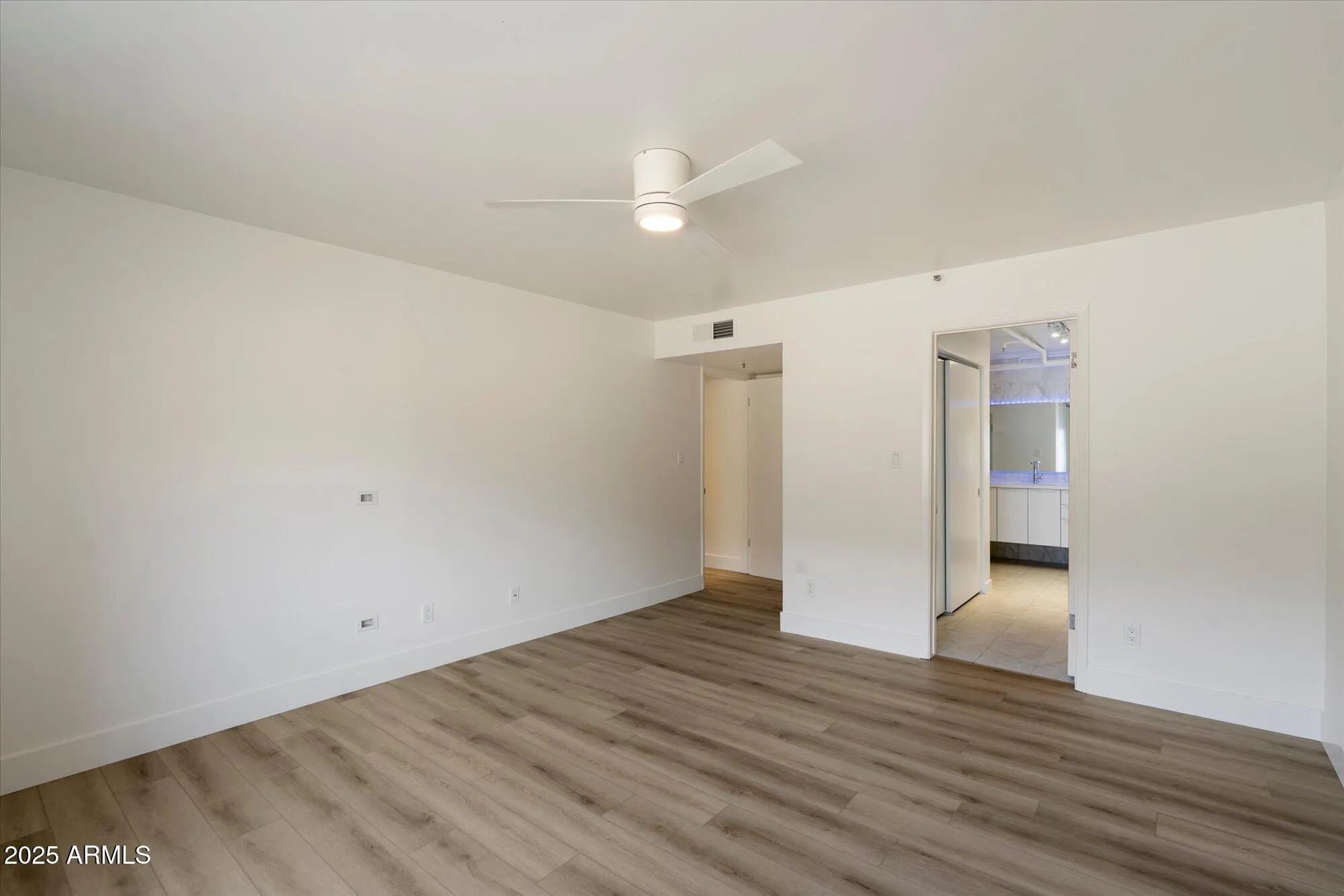 Property Slideshow image 12 of 29 | 7840 e camelback rd unit 111, Scottsdale, AZ, 85251