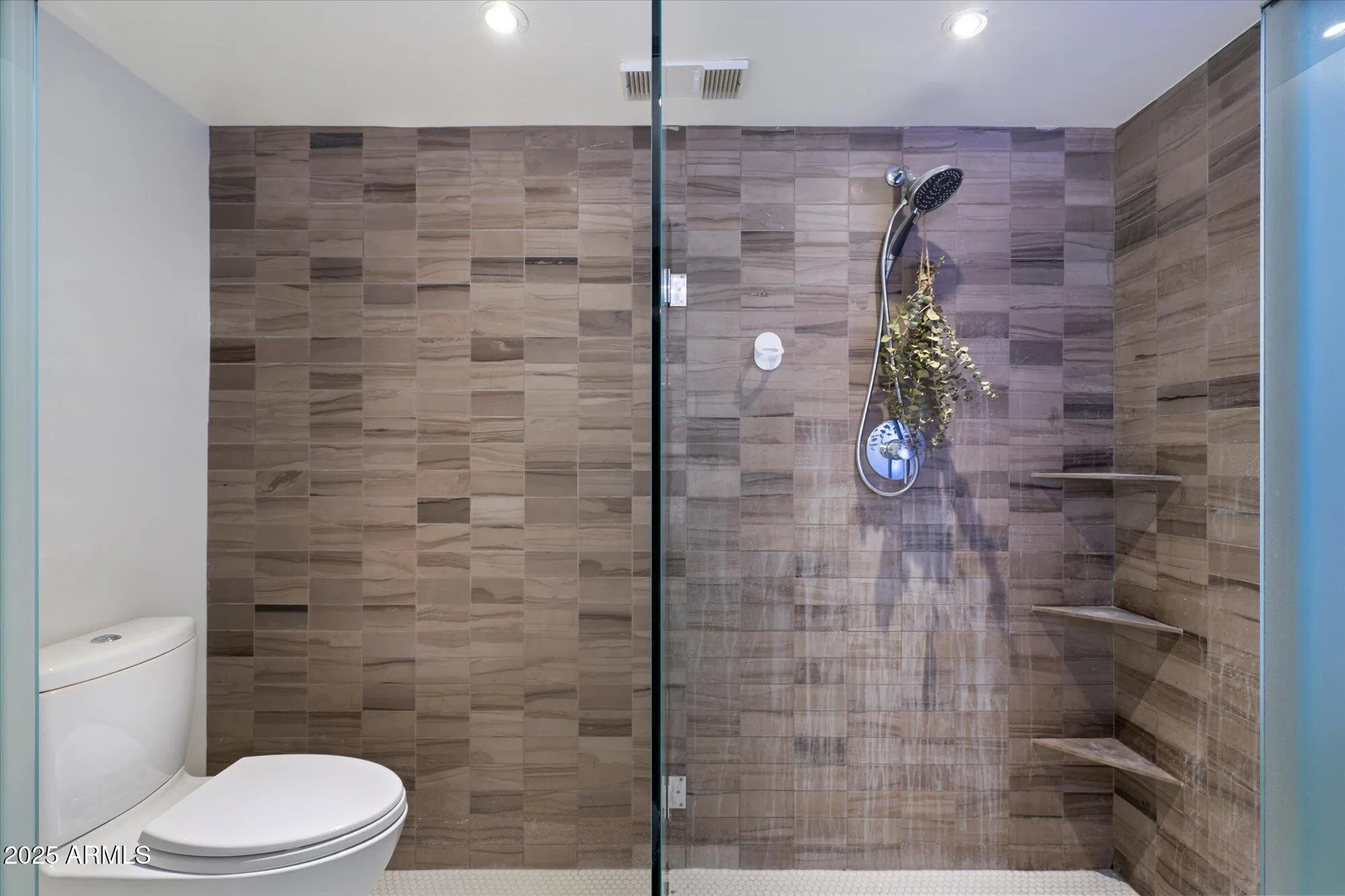 Property Slideshow image 14 of 29 | 7840 e camelback rd unit 111, Scottsdale, AZ, 85251