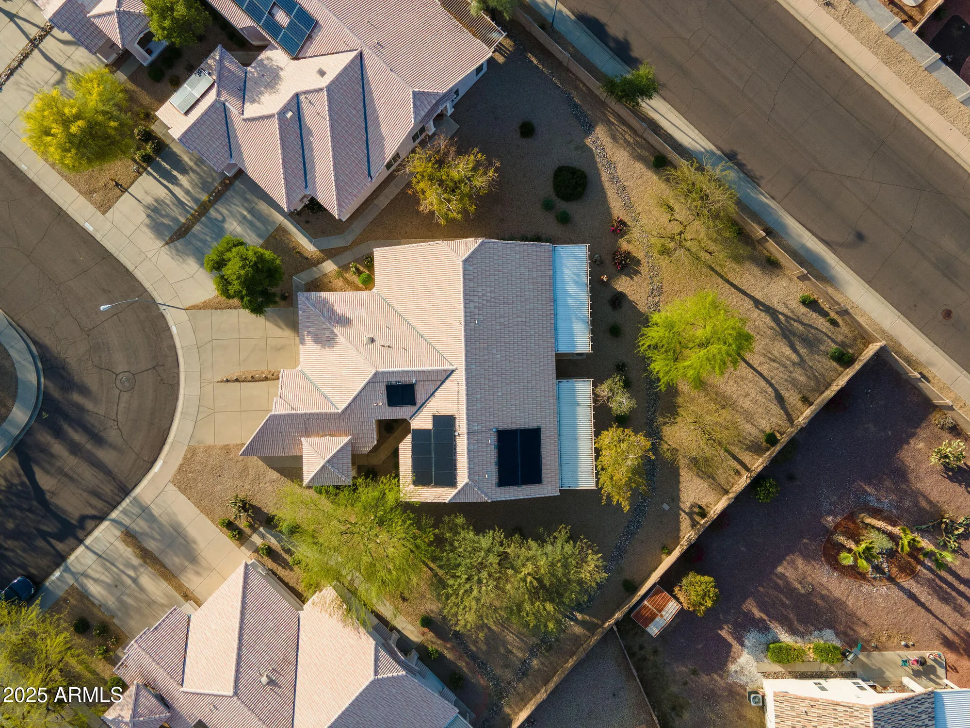 Property Slideshow image 24 of 27 | 10344 w burnett rd, Peoria, AZ, 85382