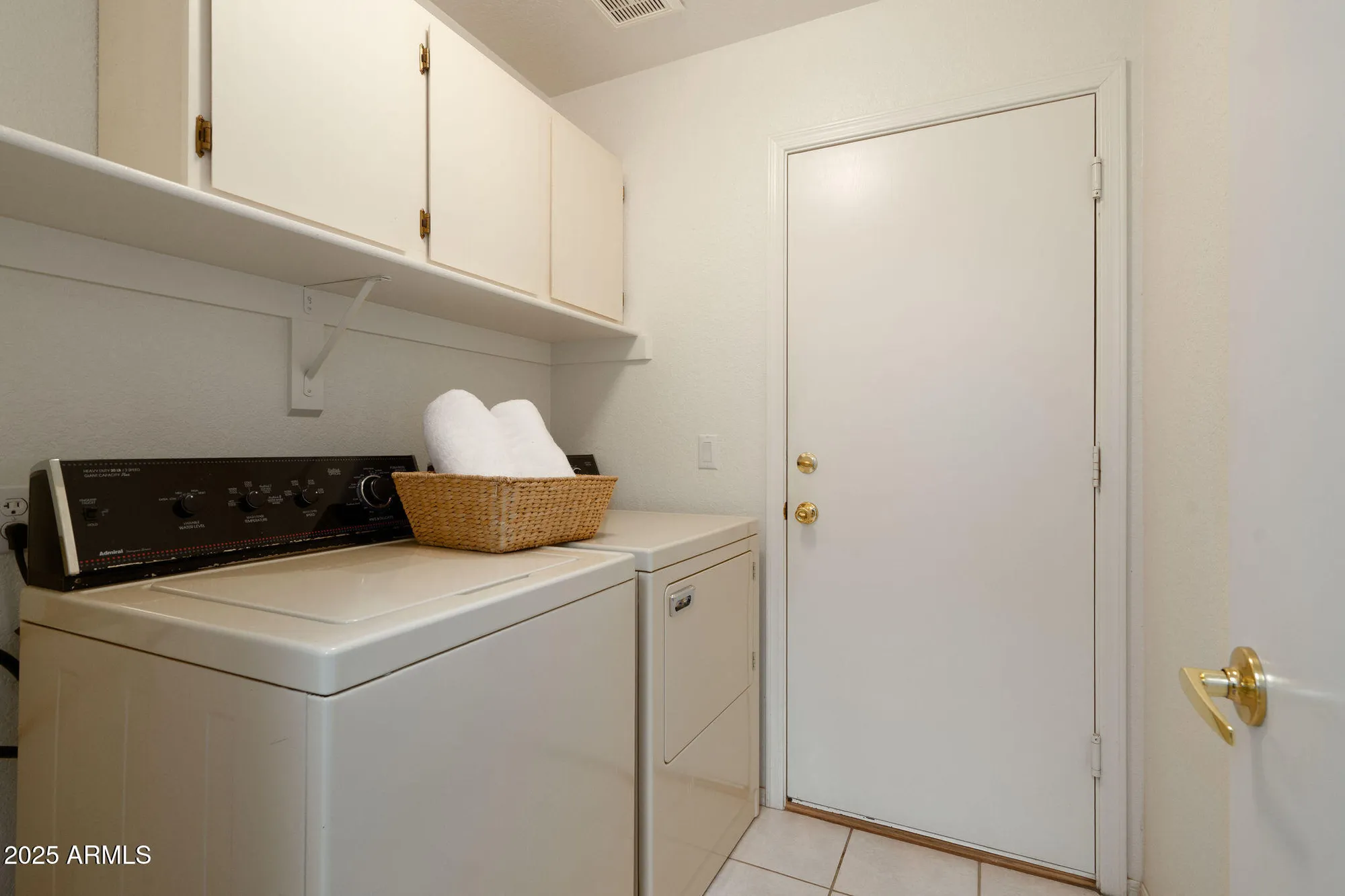 Property Slideshow image 25 of 27 | 10344 w burnett rd, Peoria, AZ, 85382