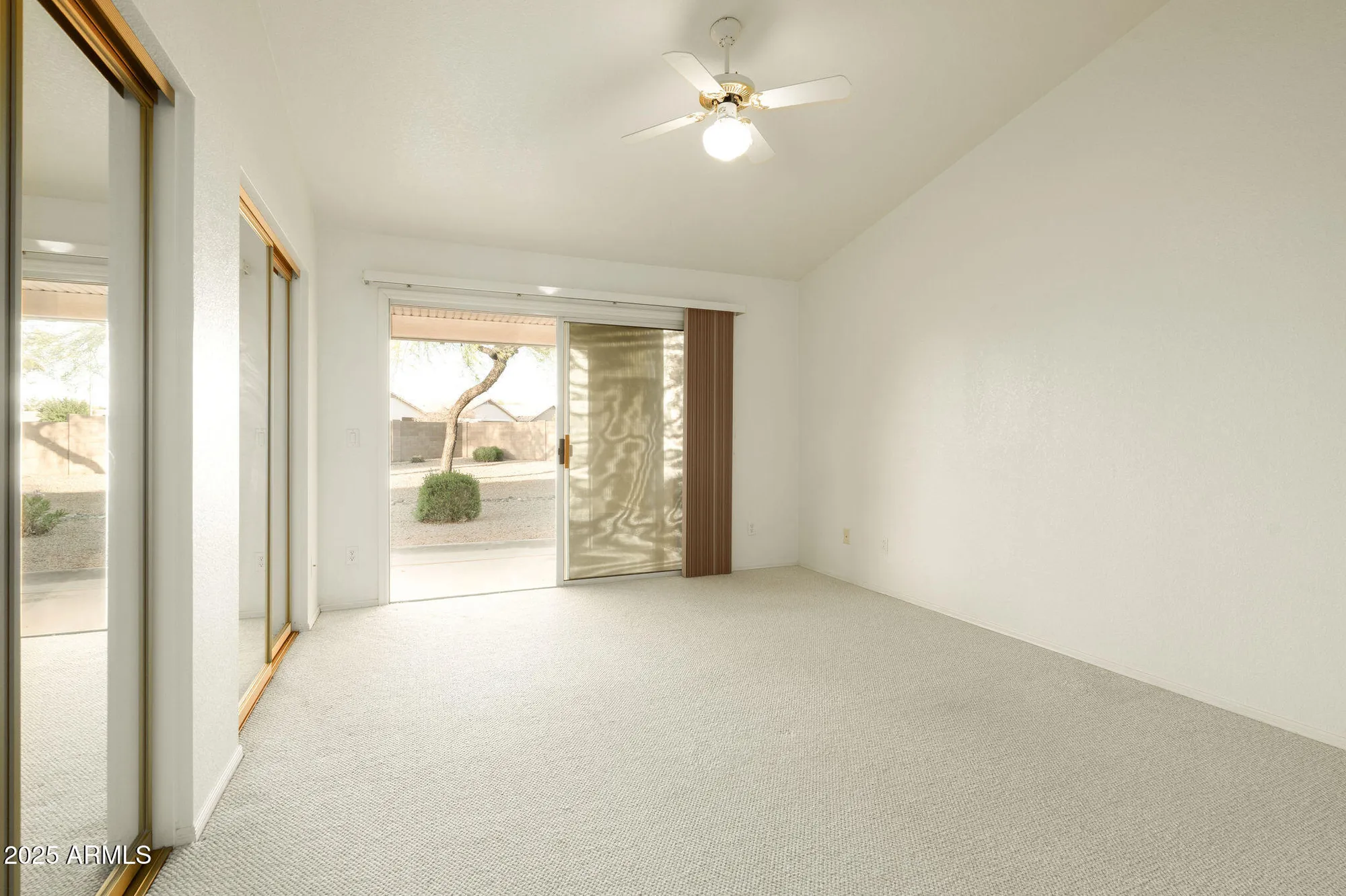 Property Slideshow image 10 of 27 | 10344 w burnett rd, Peoria, AZ, 85382