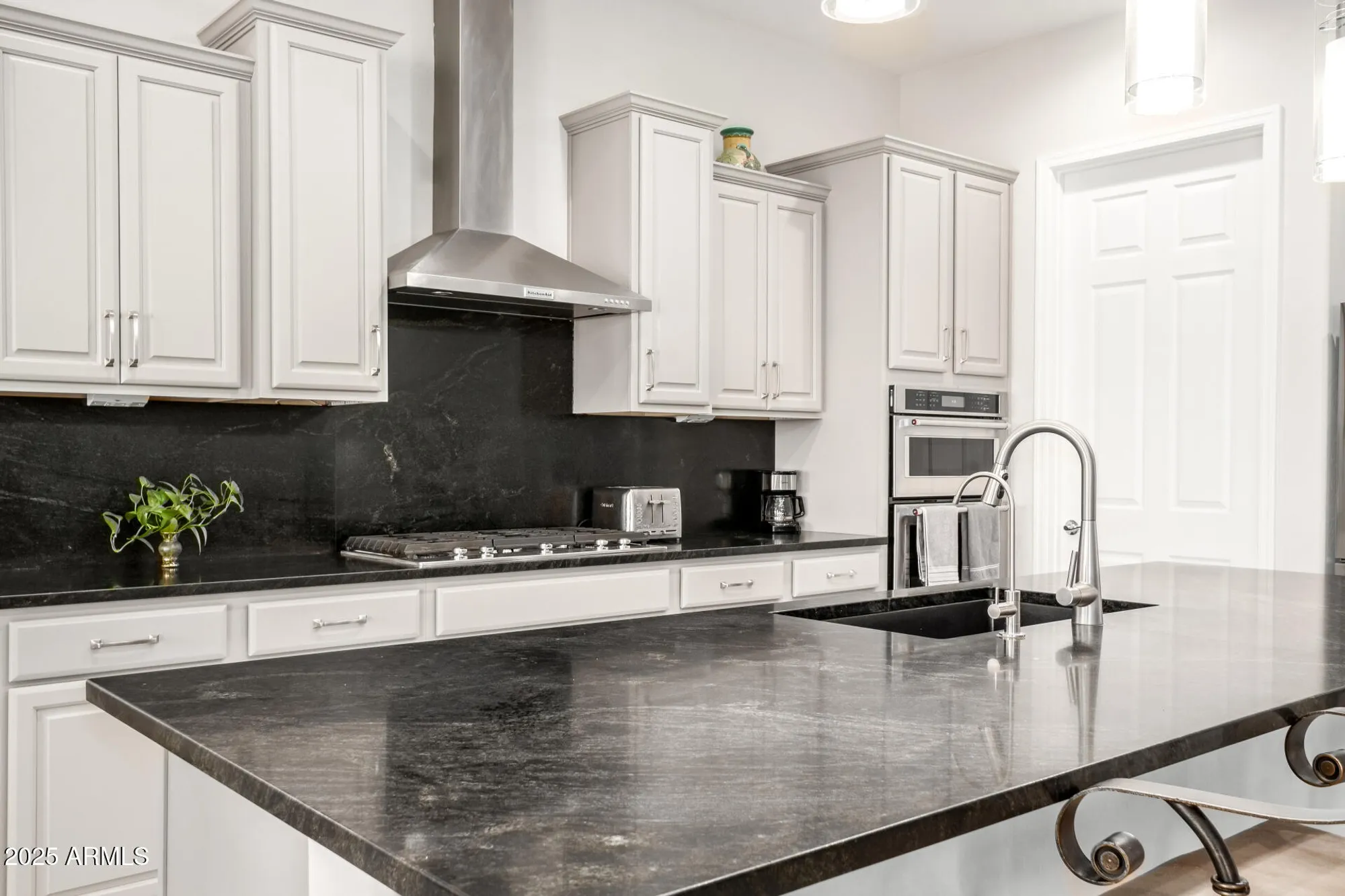 Property Slideshow image 20 of 69 | 19215 n 259th ave, Buckeye, AZ, 85396