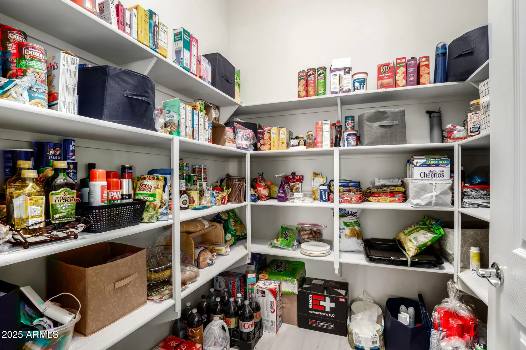 Property Slideshow image 23 of 69 | 19215 n 259th ave, Buckeye, AZ, 85396