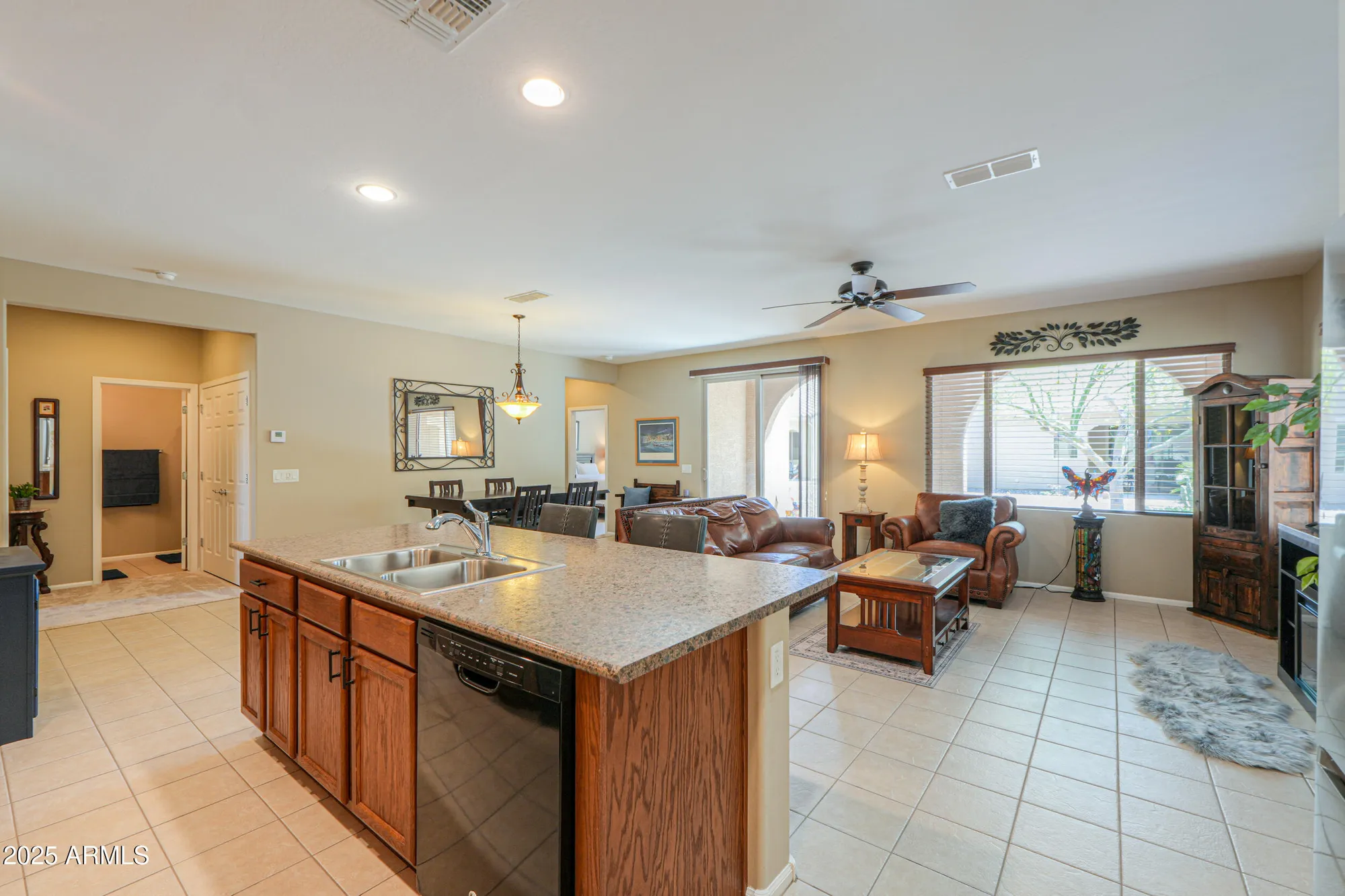 Property Slideshow image 7 of 25 | 4975 w gulch dr, Eloy, AZ, 85131