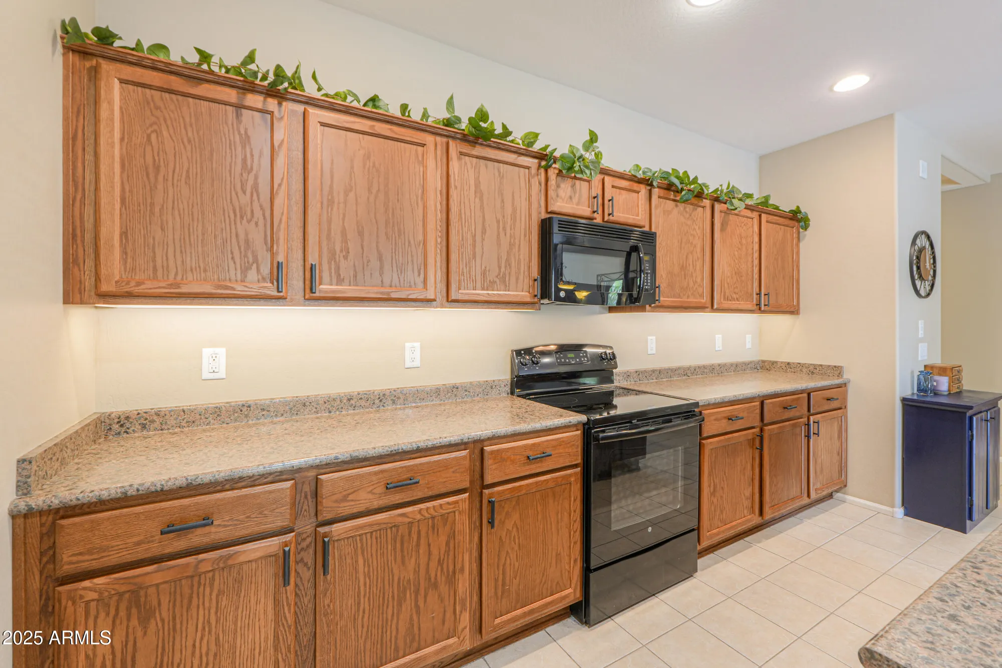 Property Slideshow image 5 of 25 | 4975 w gulch dr, Eloy, AZ, 85131