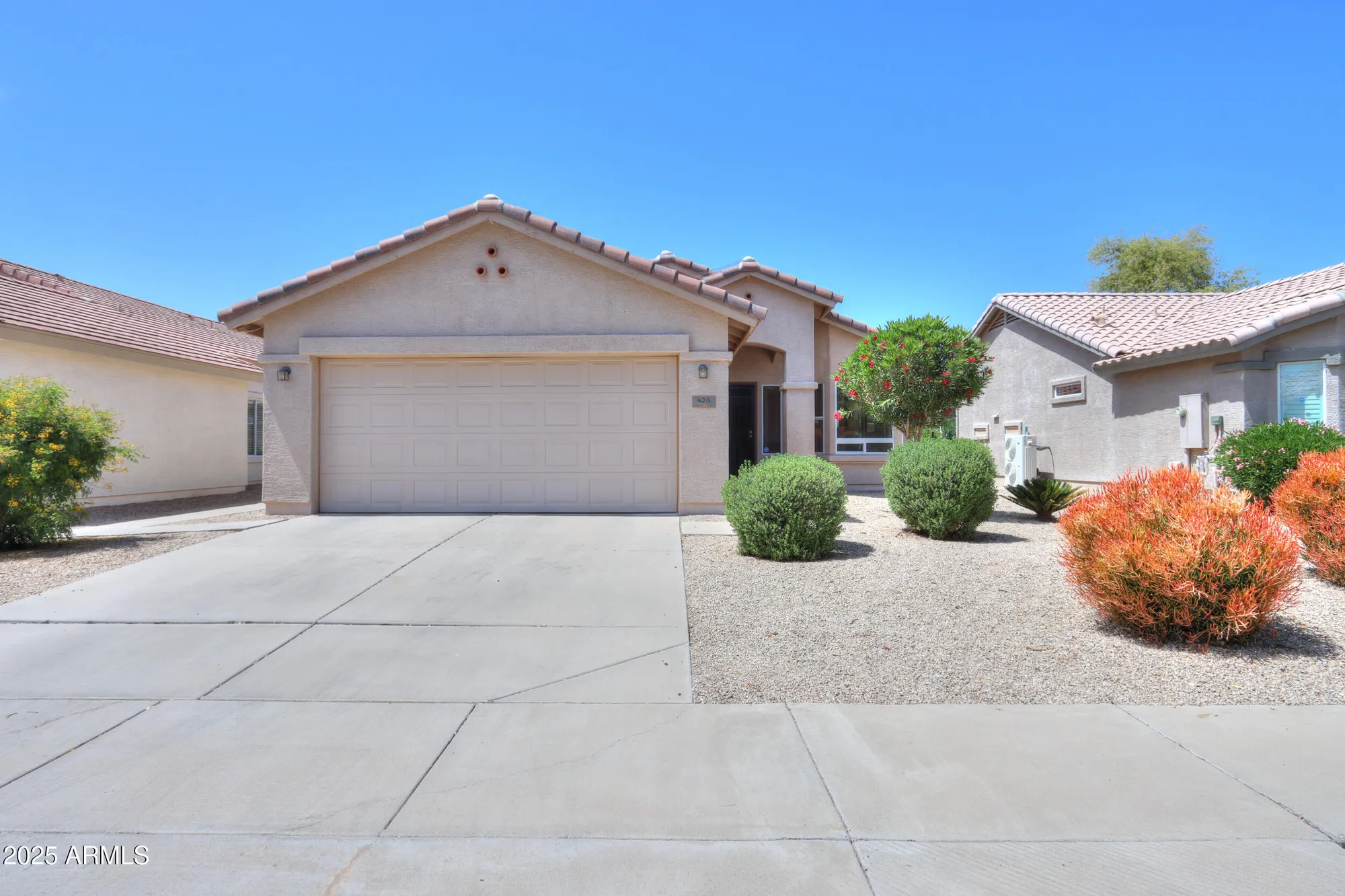 Property Slideshow image 2 of 33 | 426 n santiago trl, Casa Grande, AZ, 85194