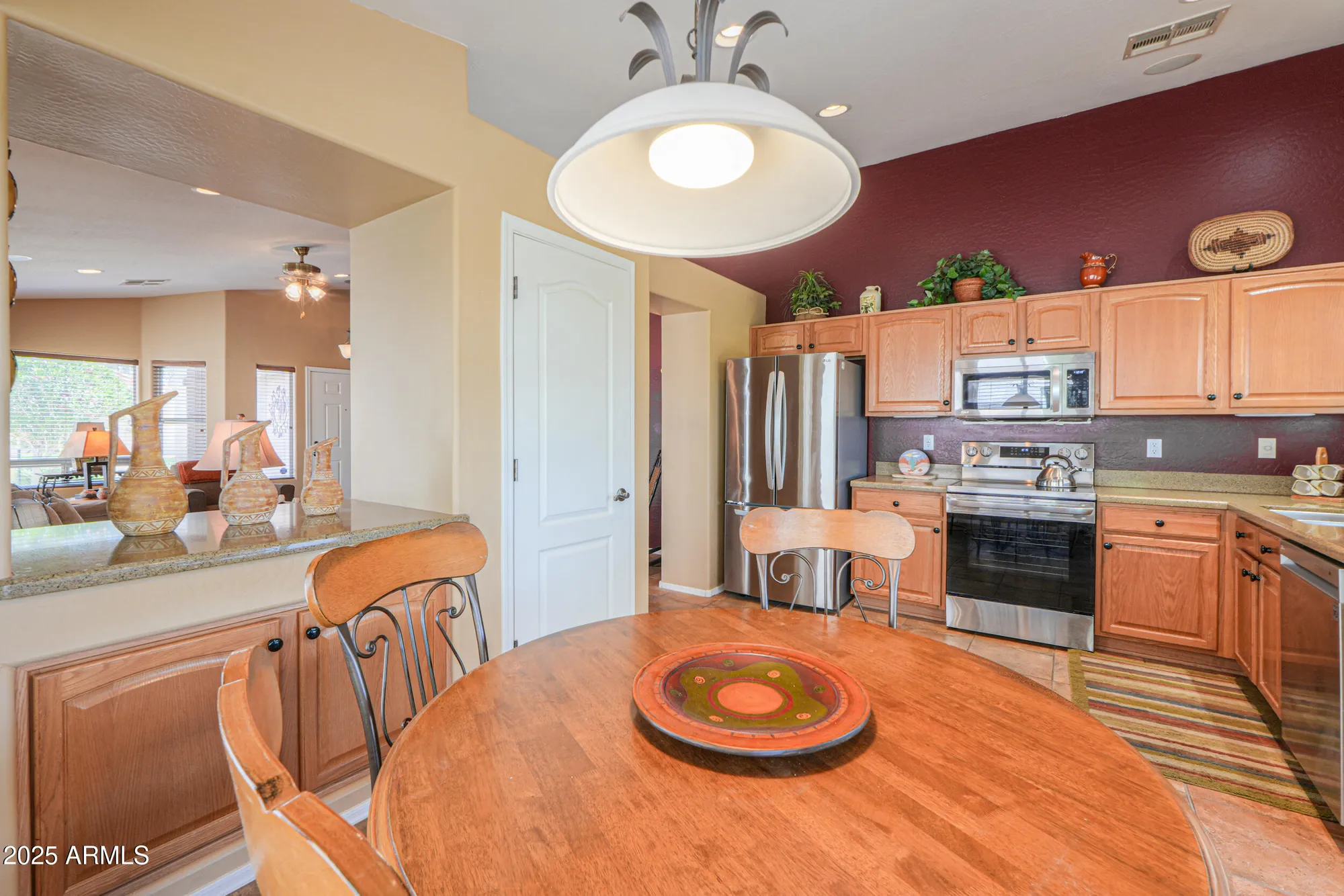 Property Slideshow image 13 of 33 | 426 n santiago trl, Casa Grande, AZ, 85194