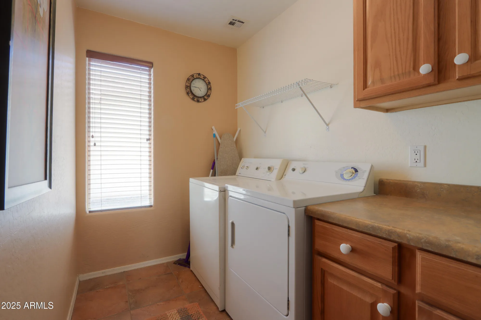 Property Slideshow image 17 of 33 | 426 n santiago trl, Casa Grande, AZ, 85194