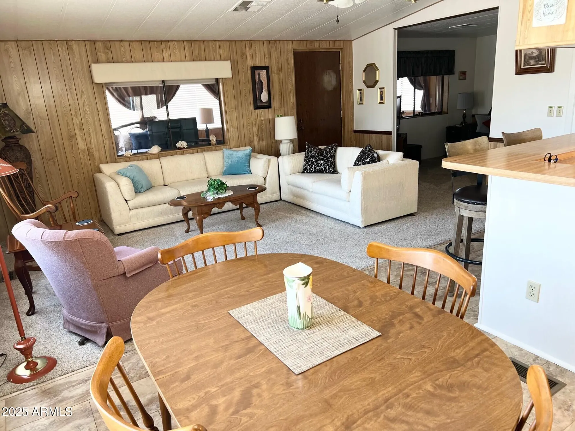 Property Slideshow image 8 of 50 | 805 s 82nd pl, Mesa, AZ, 85208