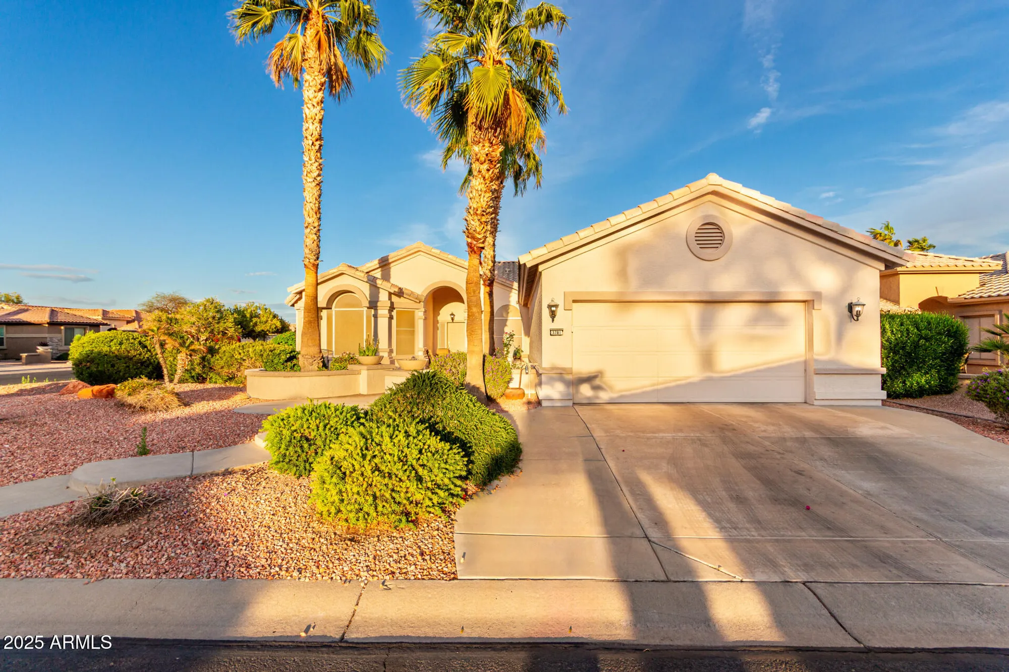 Property Slideshow image 4 of 40 | 3781 n 161st dr, Goodyear, AZ, 85395