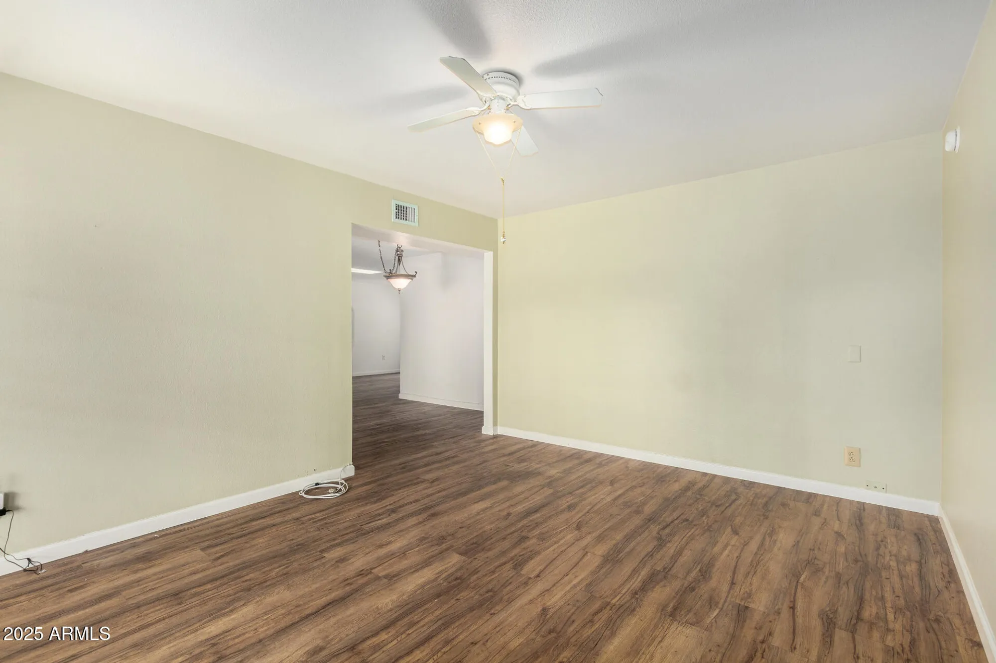 Property Slideshow image 11 of 24 | 10815 w santa fe dr, Sun City, AZ, 85351