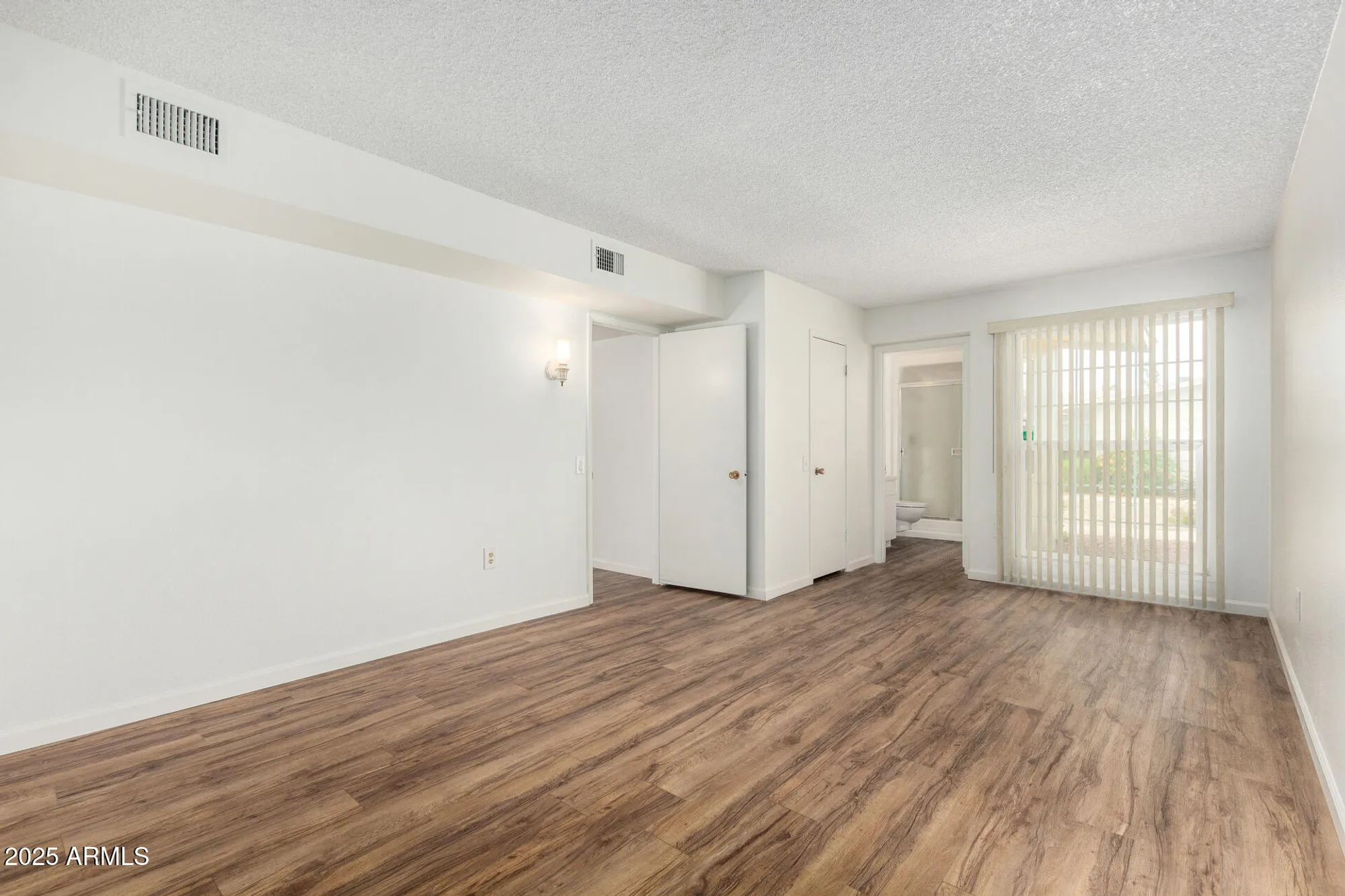 Property Slideshow image 5 of 24 | 10815 w santa fe dr, Sun City, AZ, 85351