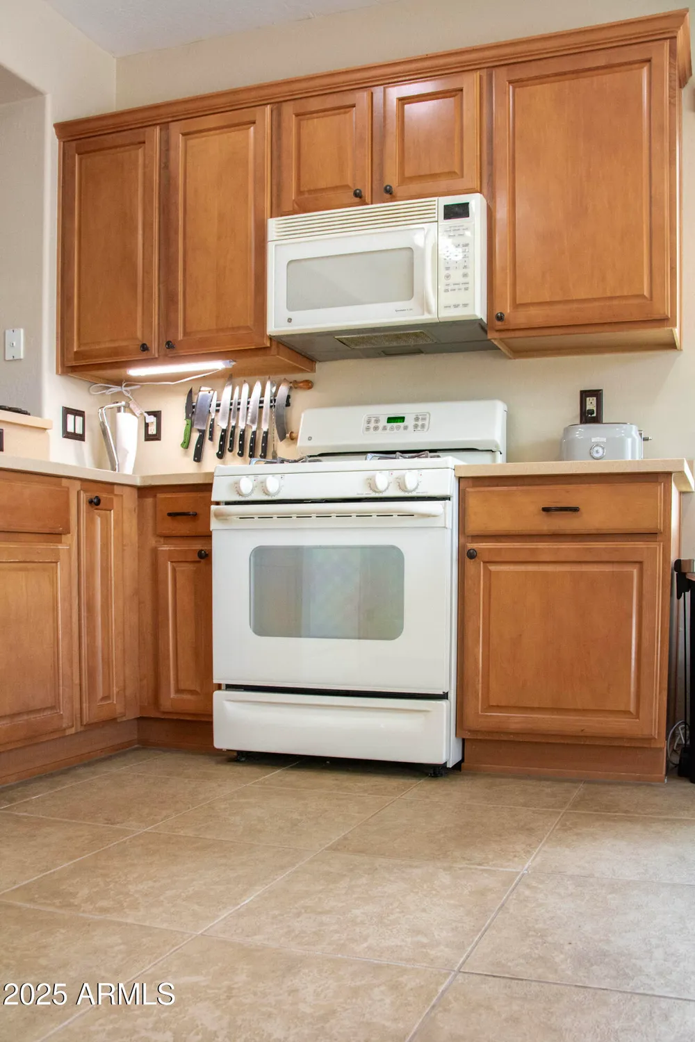 Property Slideshow image 11 of 49 | 12945 w el sueno ct, Sun City West, AZ, 85375