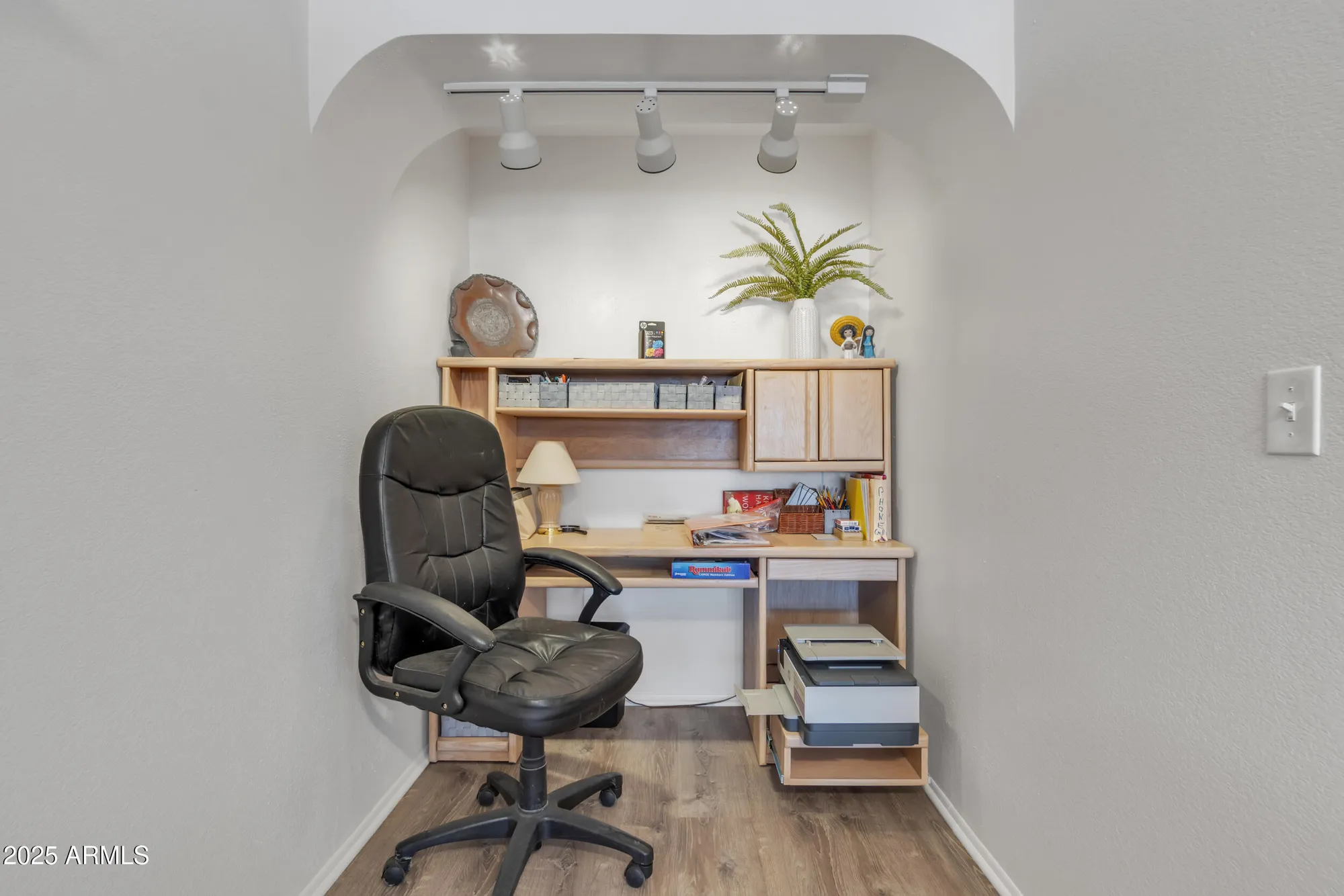 Property Slideshow image 9 of 20 | 312 e lancaster ct, Florence, AZ, 85132